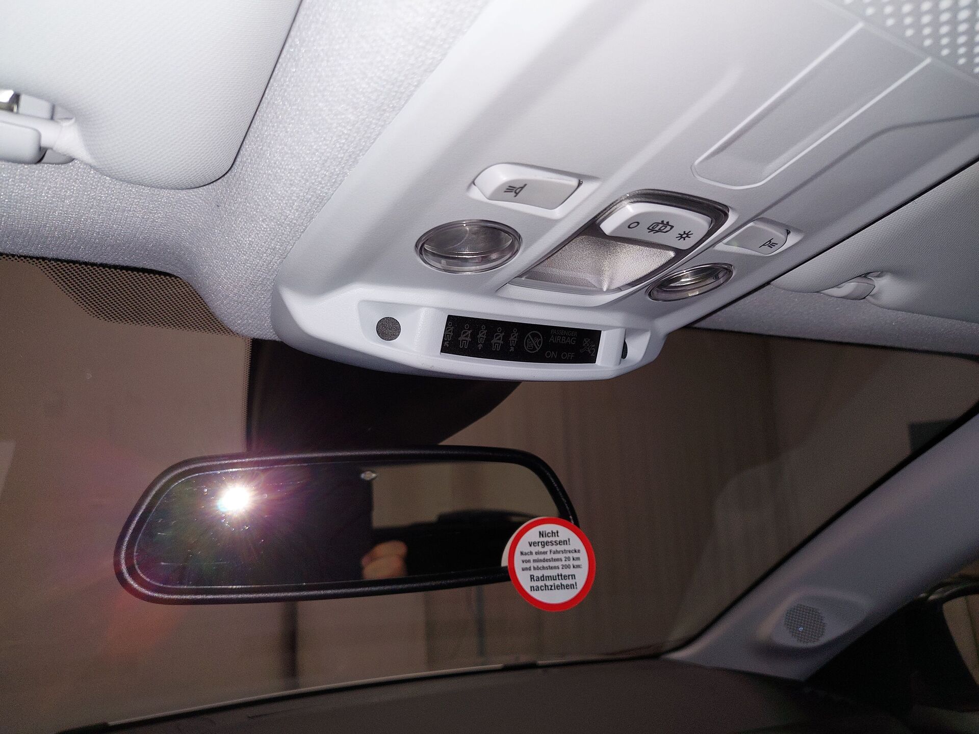 Opel Corsa 1.2 KLIMA LED RADIO TEMPO MFL 20