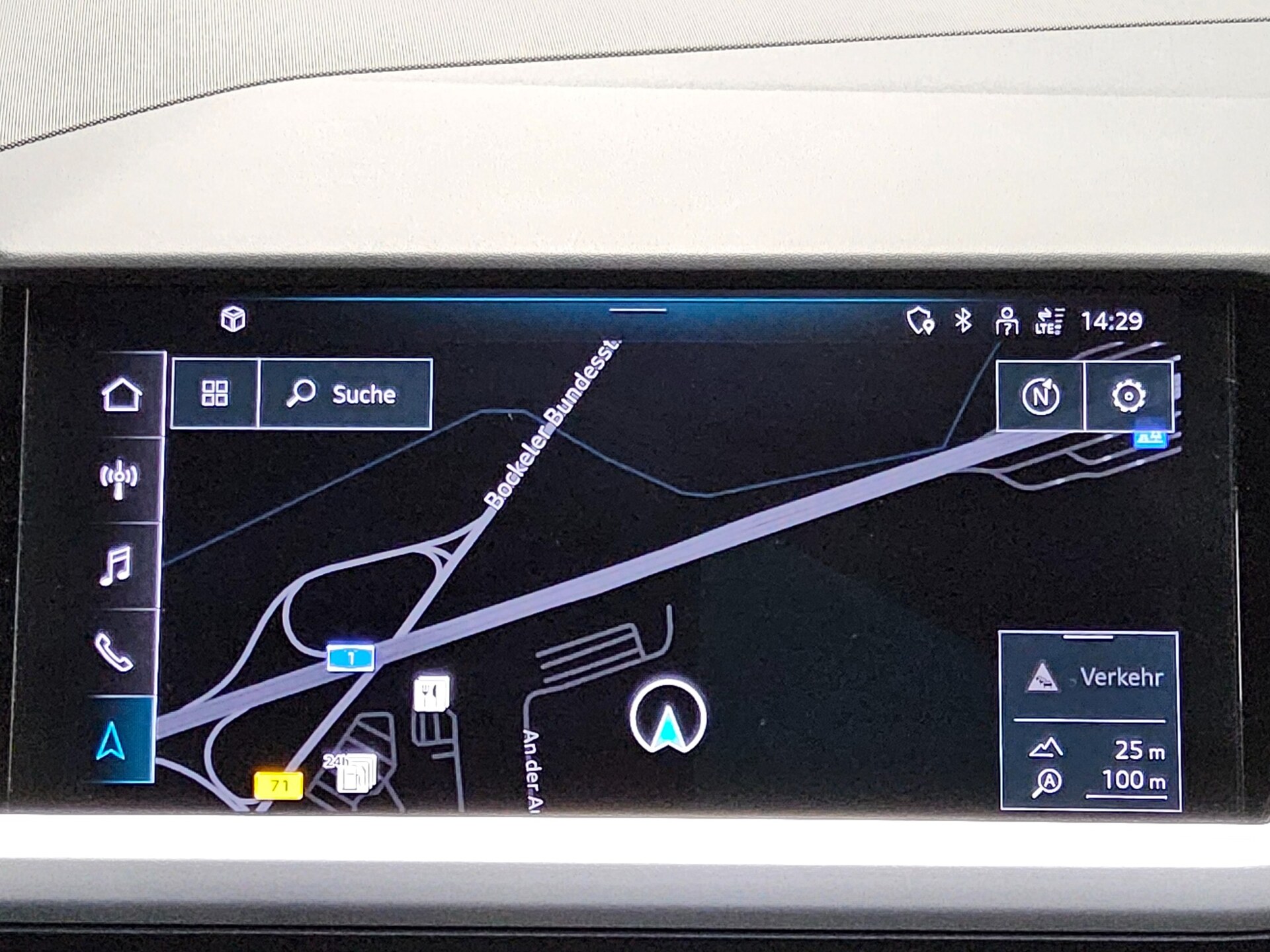 Audi Q4 e-tron 40 e-tron Navi LED vc Shz PDC 7