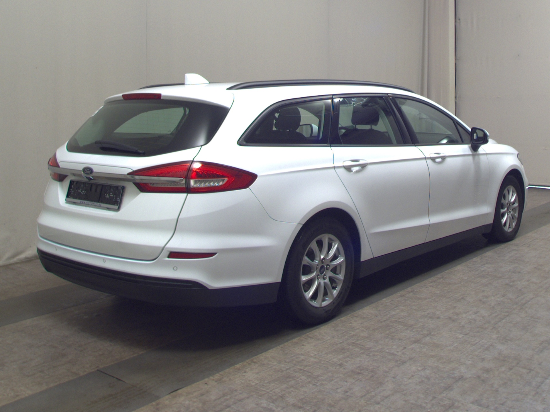 Ford Mondeo Turnier 2.0 EB Trend Navi LED Shz PDC 4