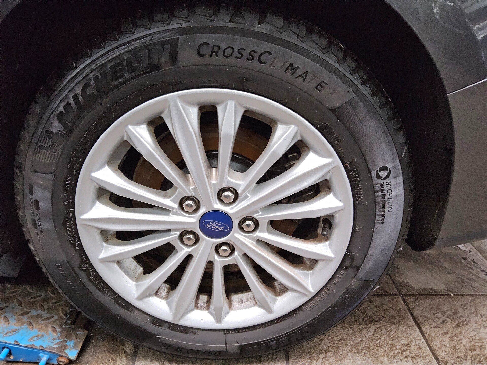 Ford Focus Turnier 1.0 EB Titanium Navi LED RFK 10