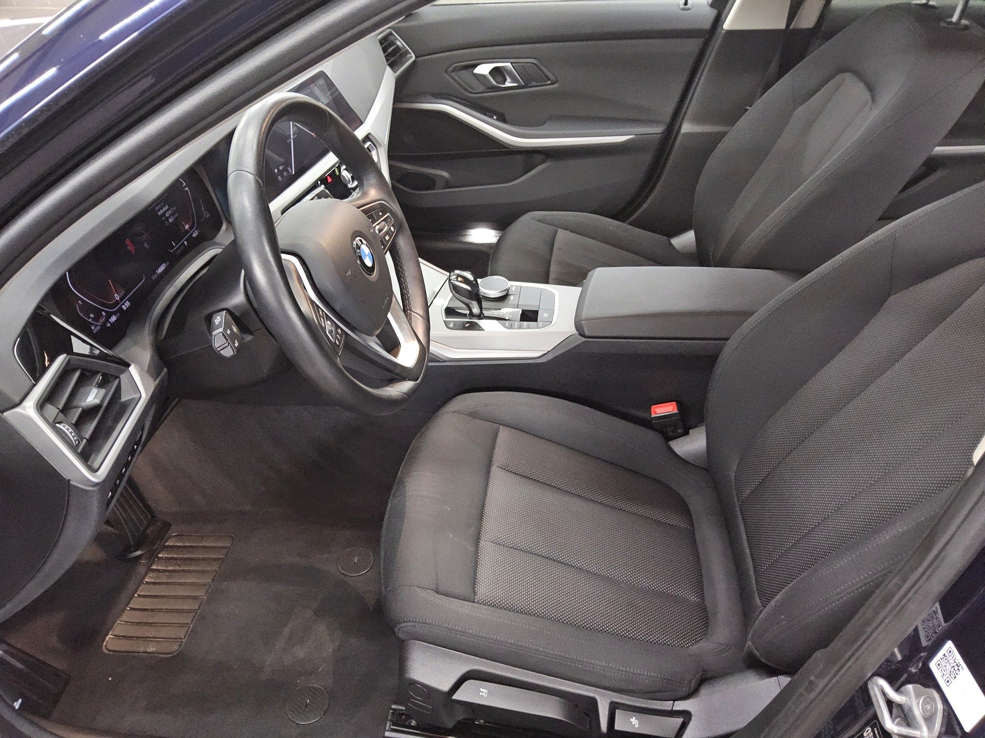 BMW 320dA Touring xDr Navi Laser LC Pro HuD HiFI DAB 9