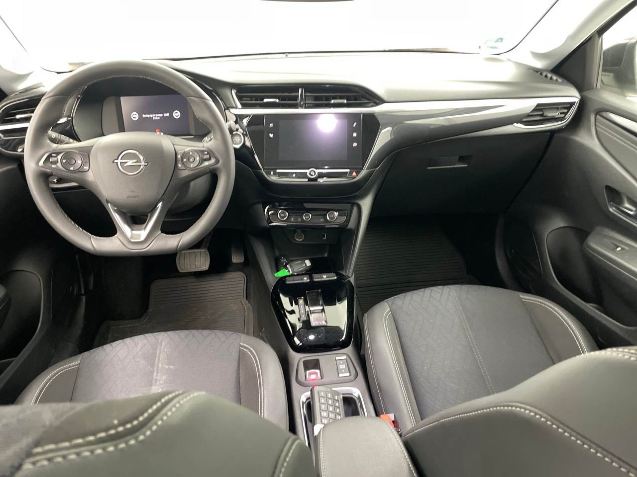 Opel Corsa-e Elegance NAVI KLIMAAUT LED PDC 6