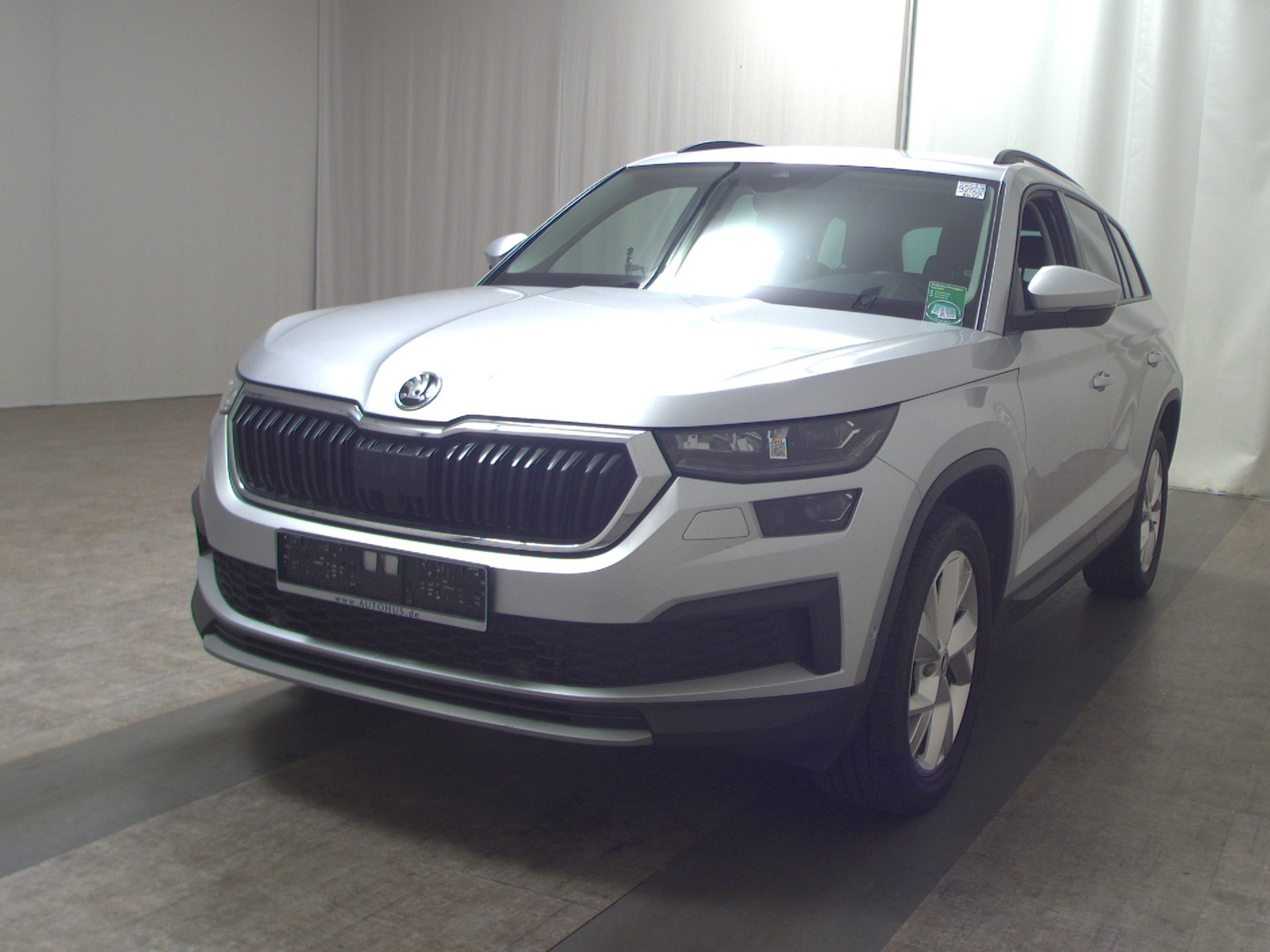 Skoda Kodiaq 2.0 TDI Tour Navi LED vc AHK ACC StHzg 2