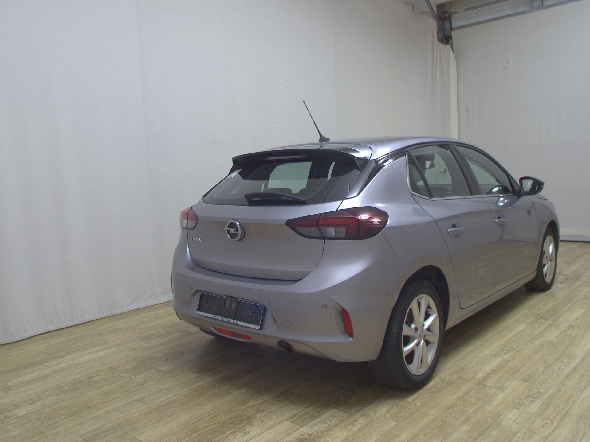 Opel Corsa 1.5 D Elegance Navi LED RFK PDC 4