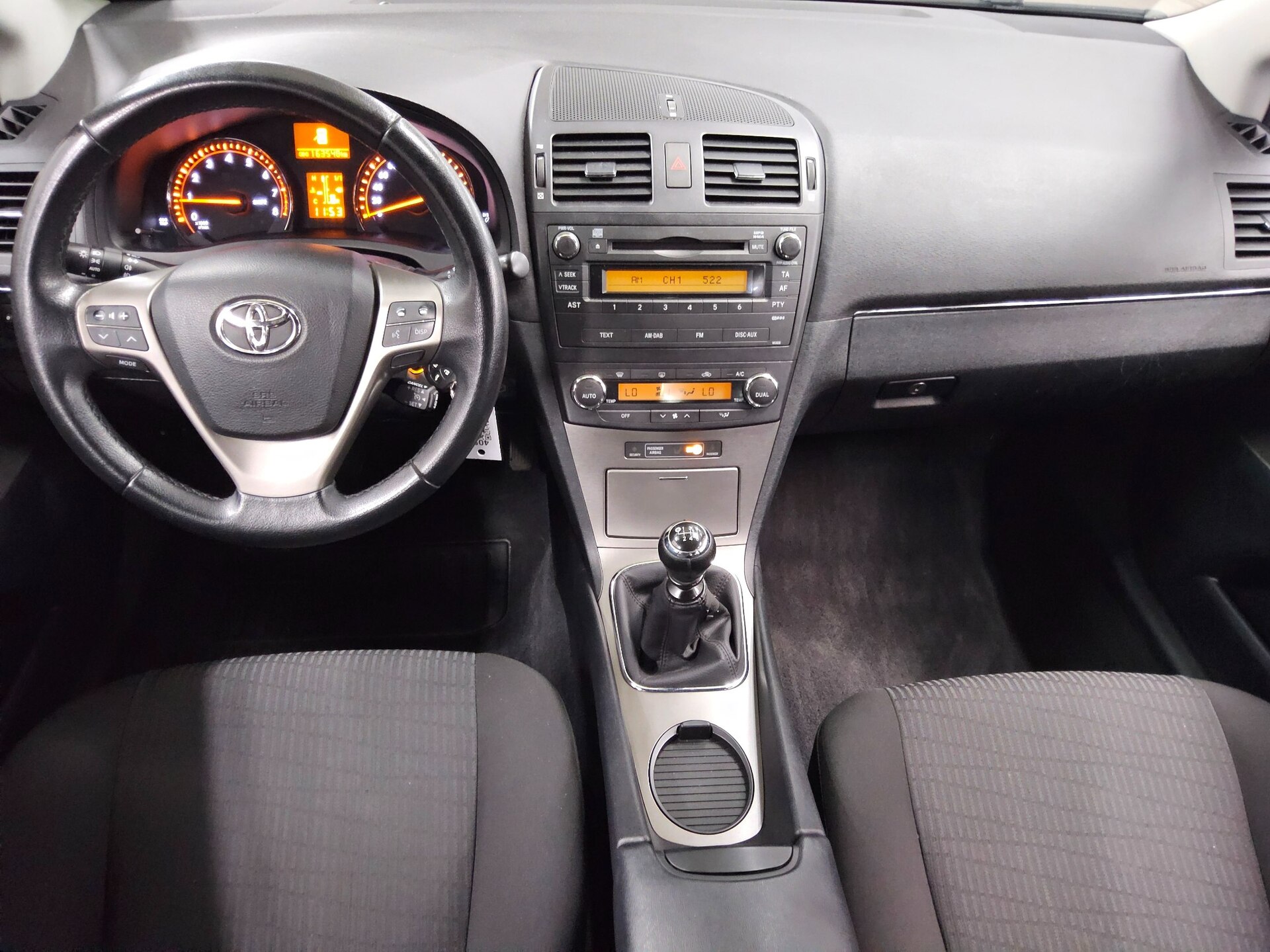 Toyota Avensis 1.6 Sol AHK Klima 5