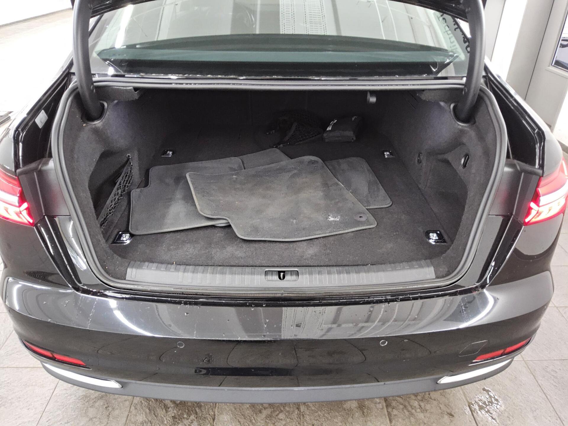 Audi A6 50 TFSI e Qu. Navi Matrix vc HuD Sound RFK 12
