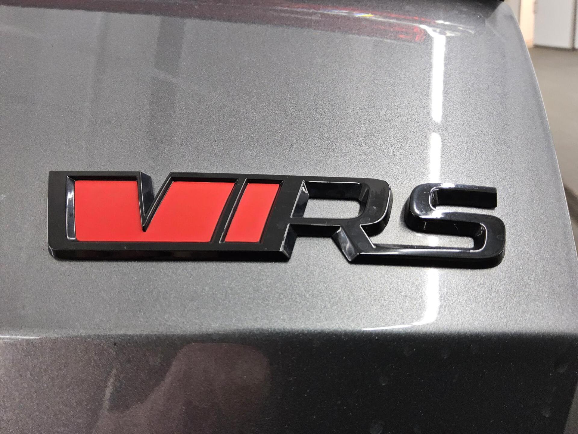 Skoda Octavia Kombi 2.0 TDI RS Navi LED vc HuD ACC Shz 13