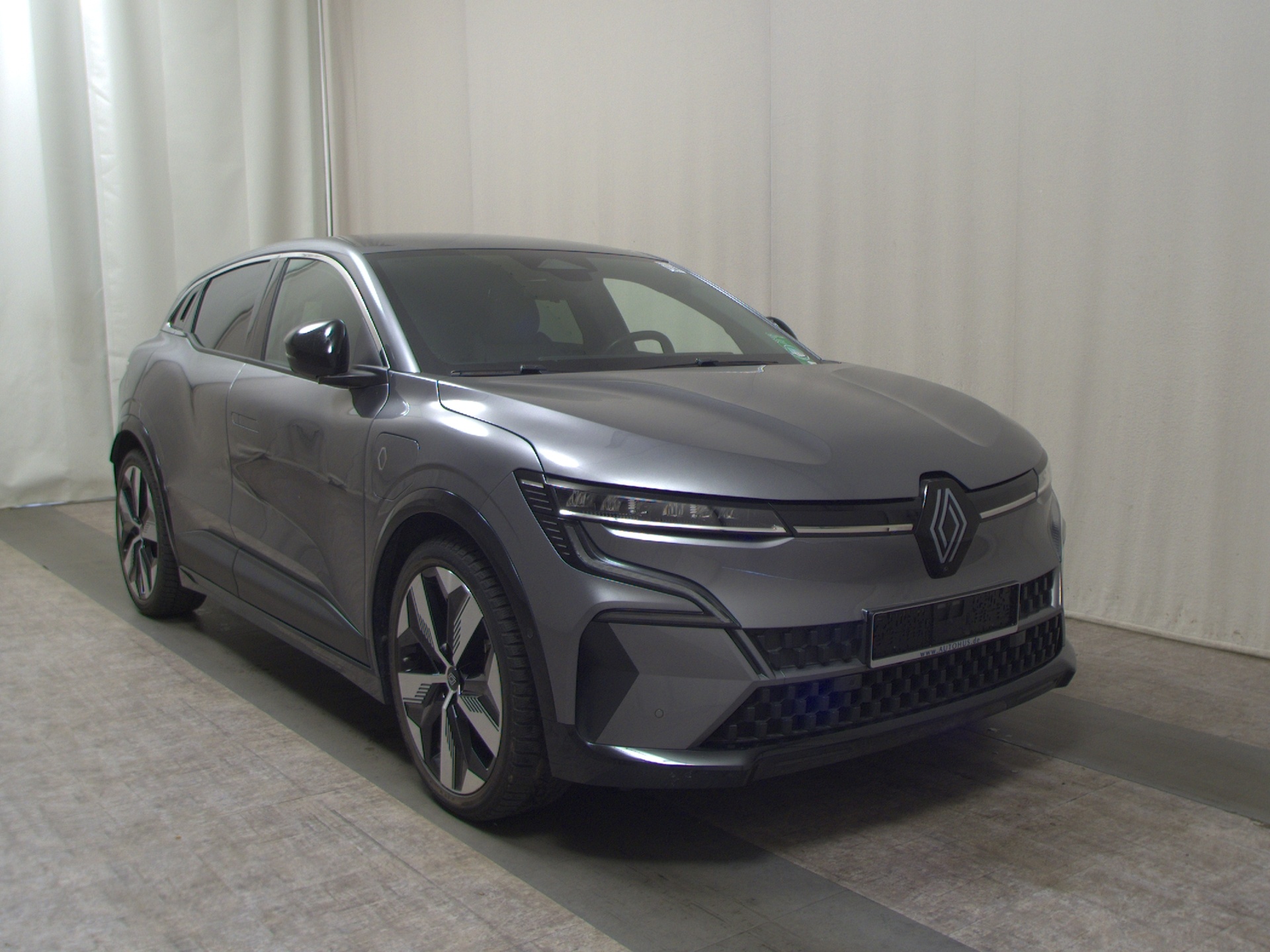 Renault Megane E-Tech EV60 220 Techno Navi LED DC 360° 3
