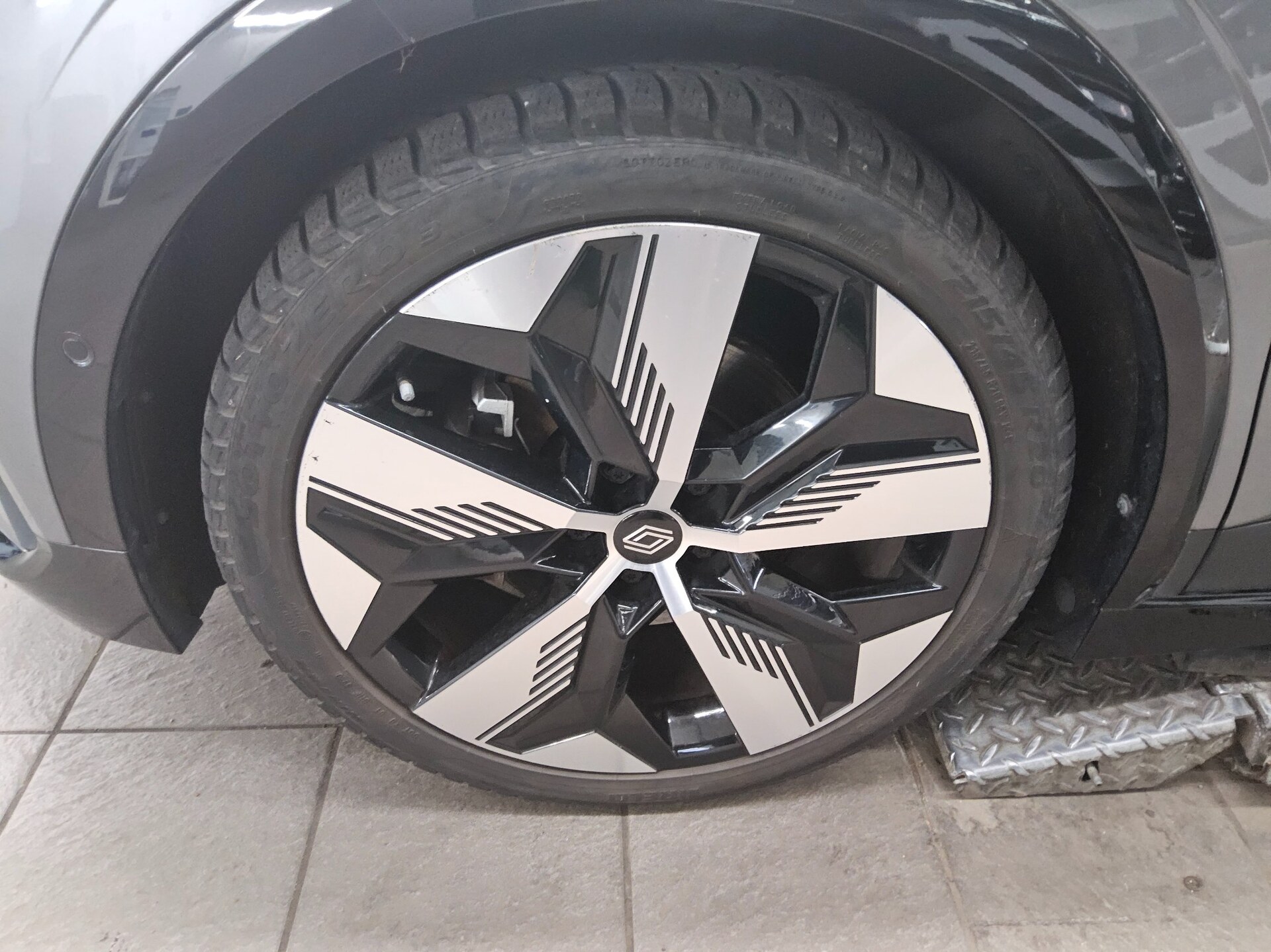 Renault Megane E-Tech EV60 220 Techno Navi LED DC 360° 10