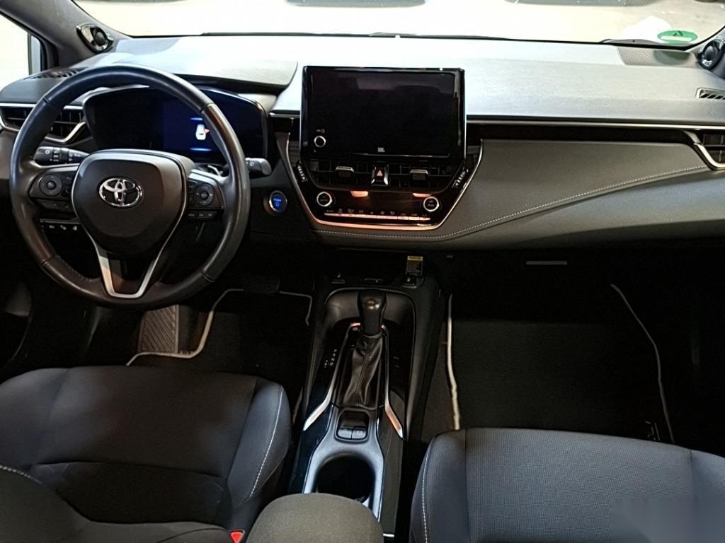 Toyota Corolla Touring Sports 2.0 NAVI KLIMAAUT LED SHZ PDC 5