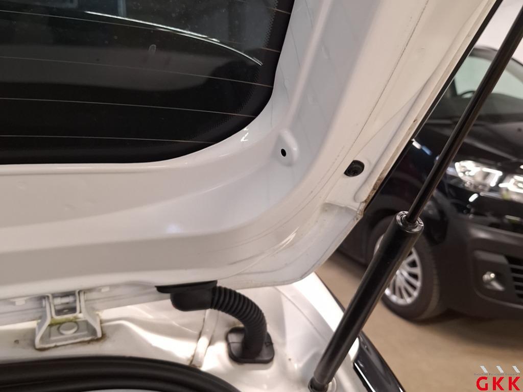 Opel Corsa 1.5 D Elegance NAVI LED SHZ PDC 12