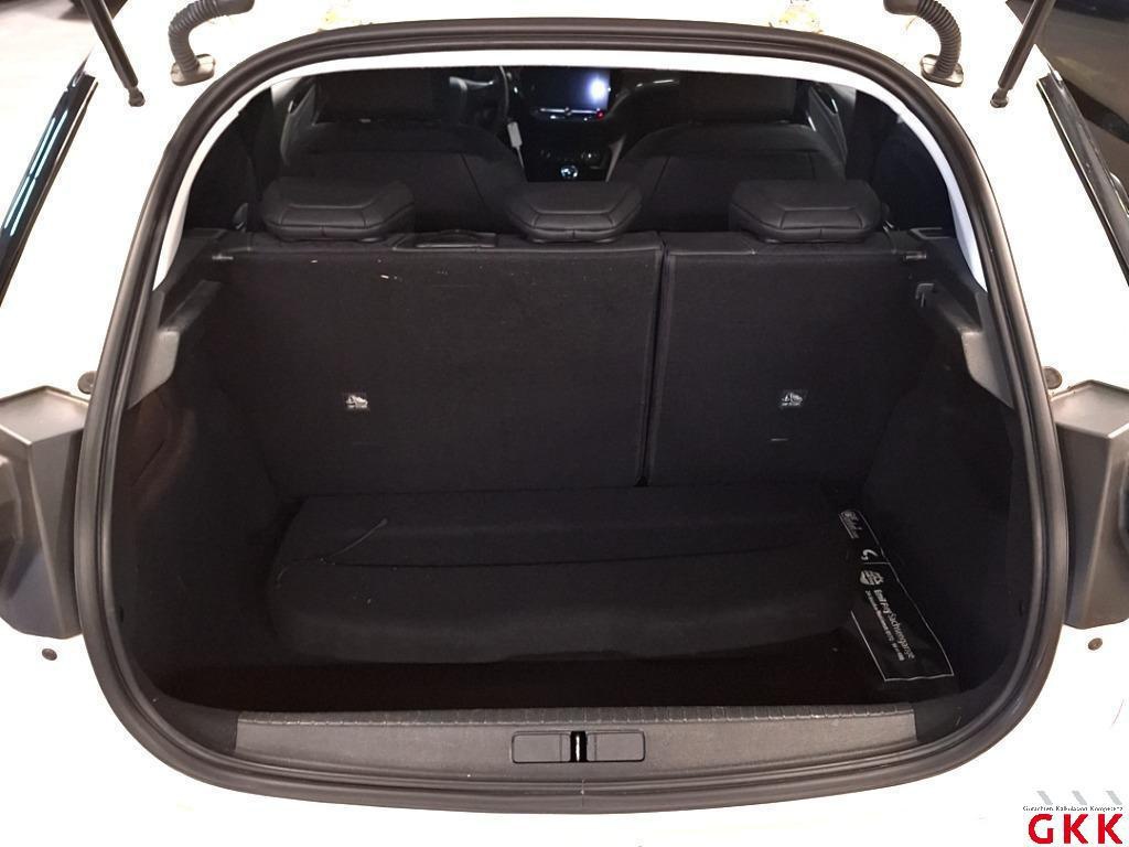 Opel Corsa 1.5 D Elegance NAVI LED SHZ PDC 10