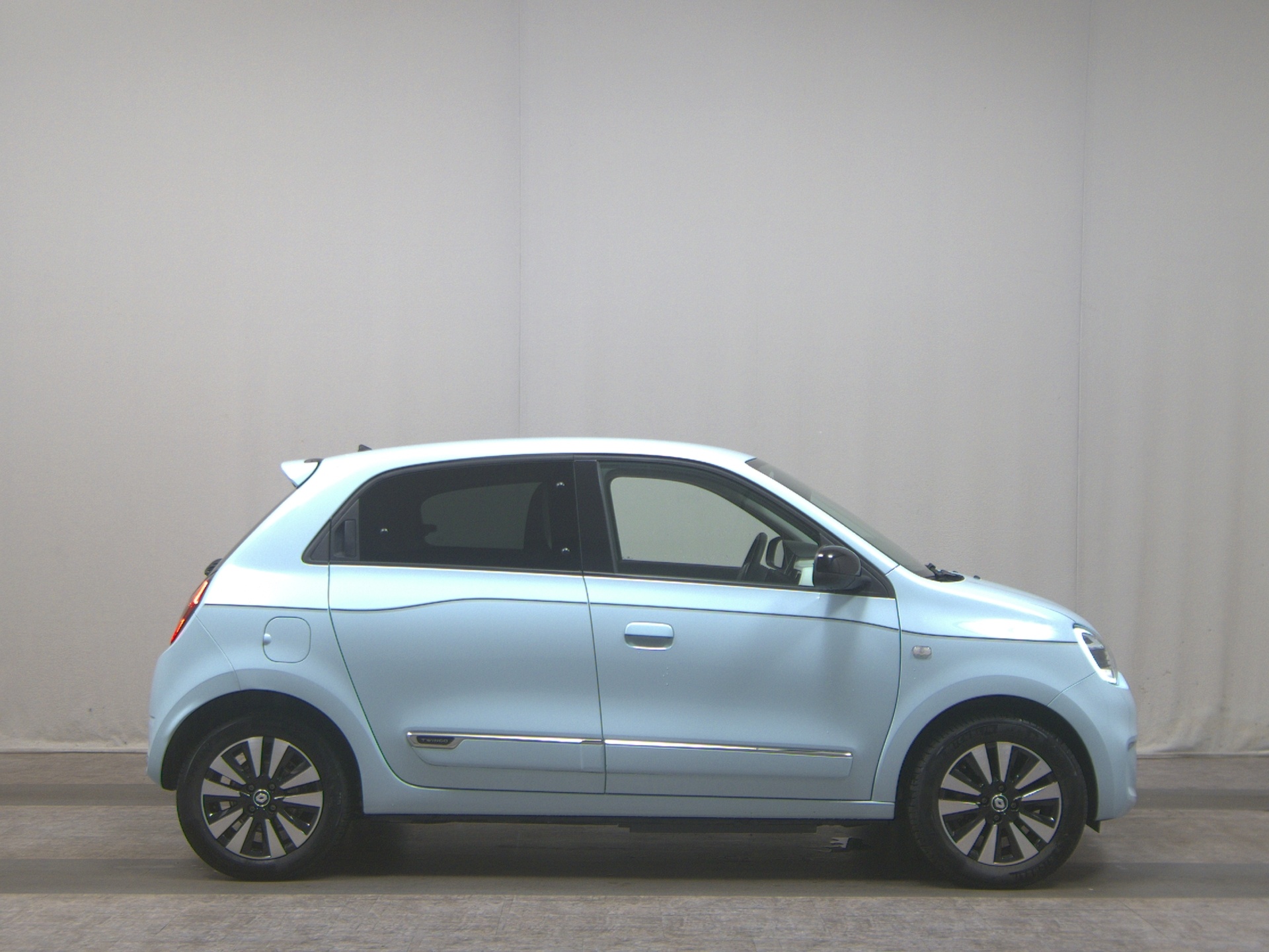 Renault Twingo Electric Techno Navi RfK LED PDC T-Leder
