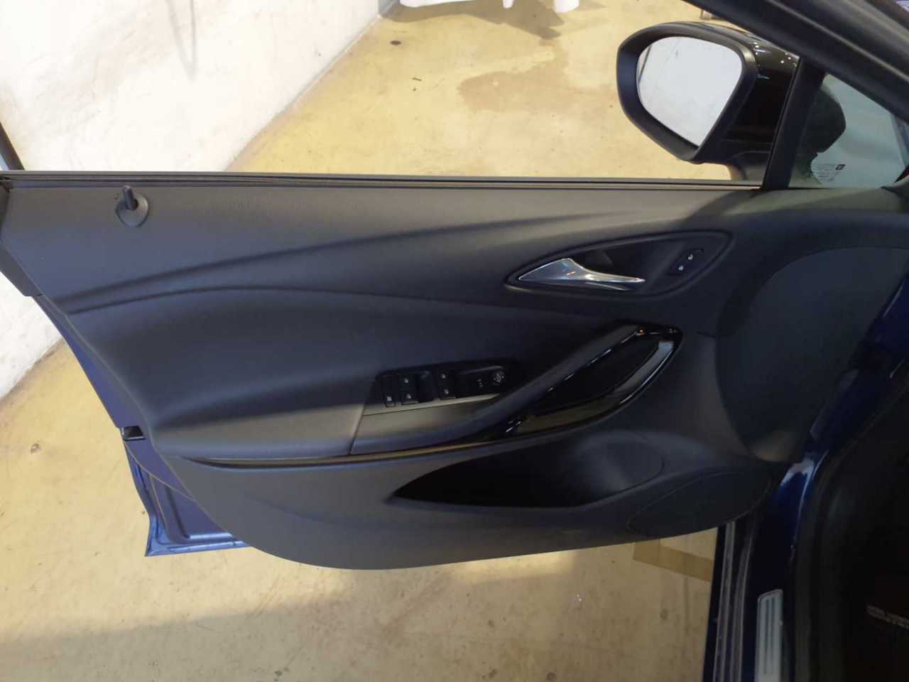 Opel Astra ST 1.5 D T-LEDER NAVI LED SHZ AHK 10