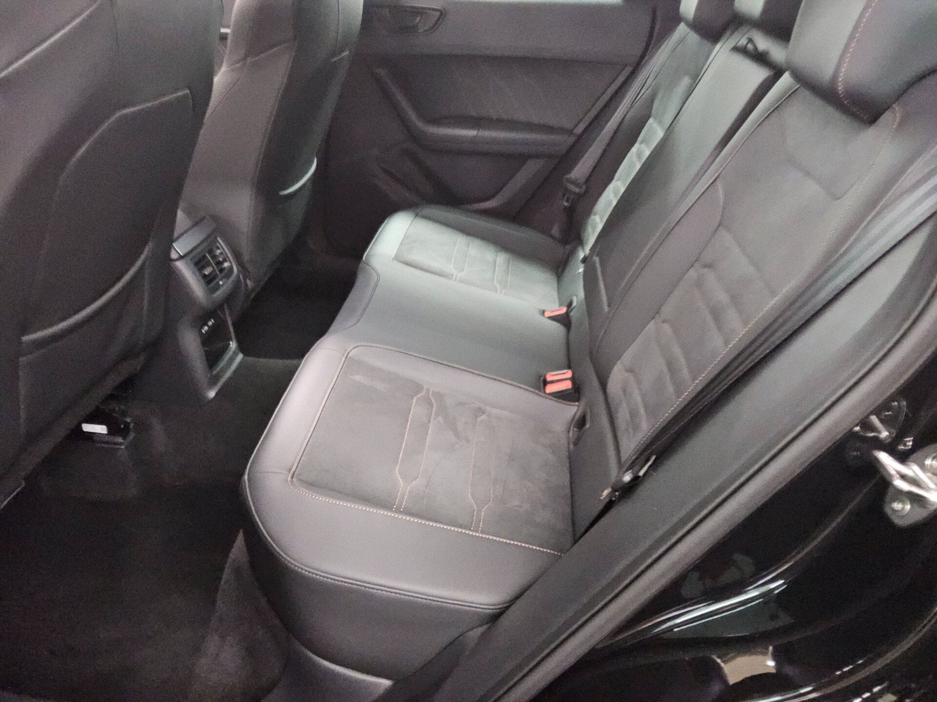 Cupra Ateca 2.0 TSI 4Drive Navi LED vc Pano Beats 360° 13