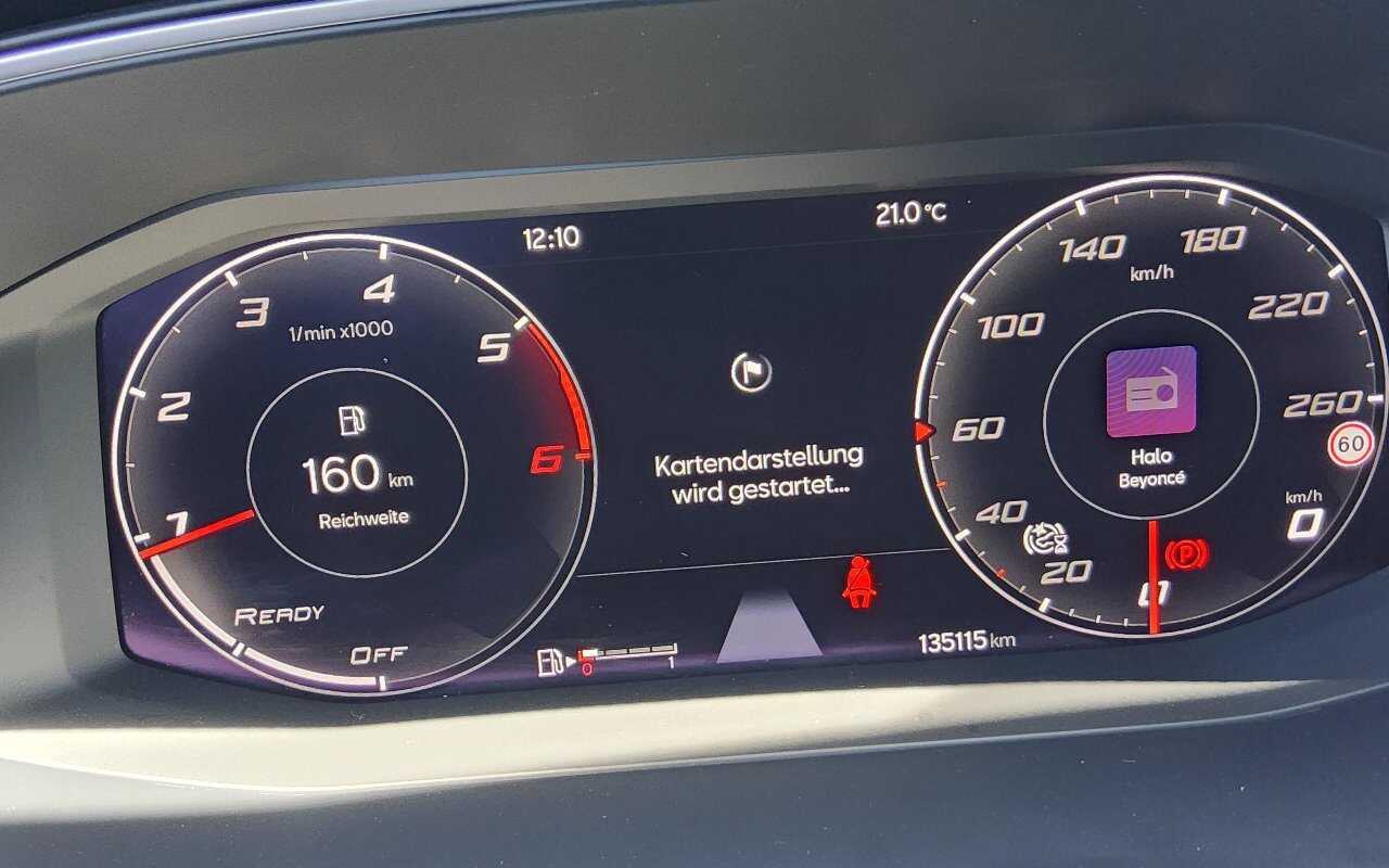 Seat Leon Sportstourer 2.0 TDI Style Navi LED VC Shz AHK 9