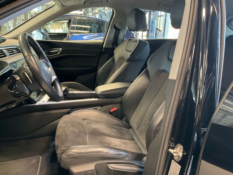 Audi e-tron Sportback T-LEDER NAVI KLIMAAUT LED SPORTSITZE 10