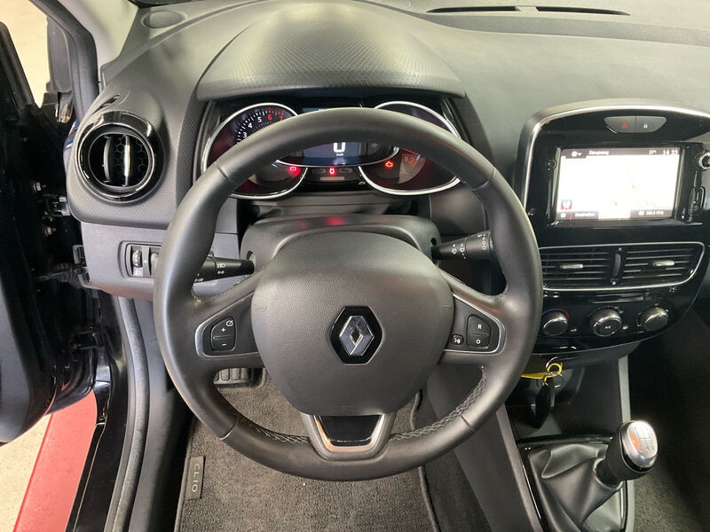 Renault Clio 0.9 TCe RADIO TEMPO 6