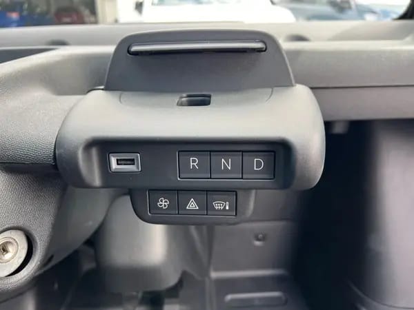 Opel Rocks-e LED PANO 8