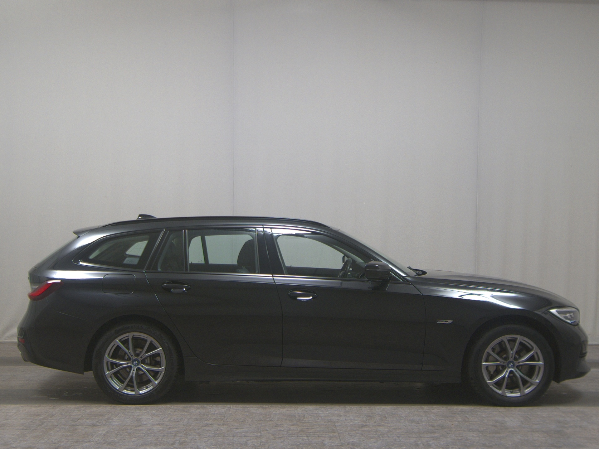 BMW 330e Touring Sport-Line Navi LED LC-Pro HiFi Shz