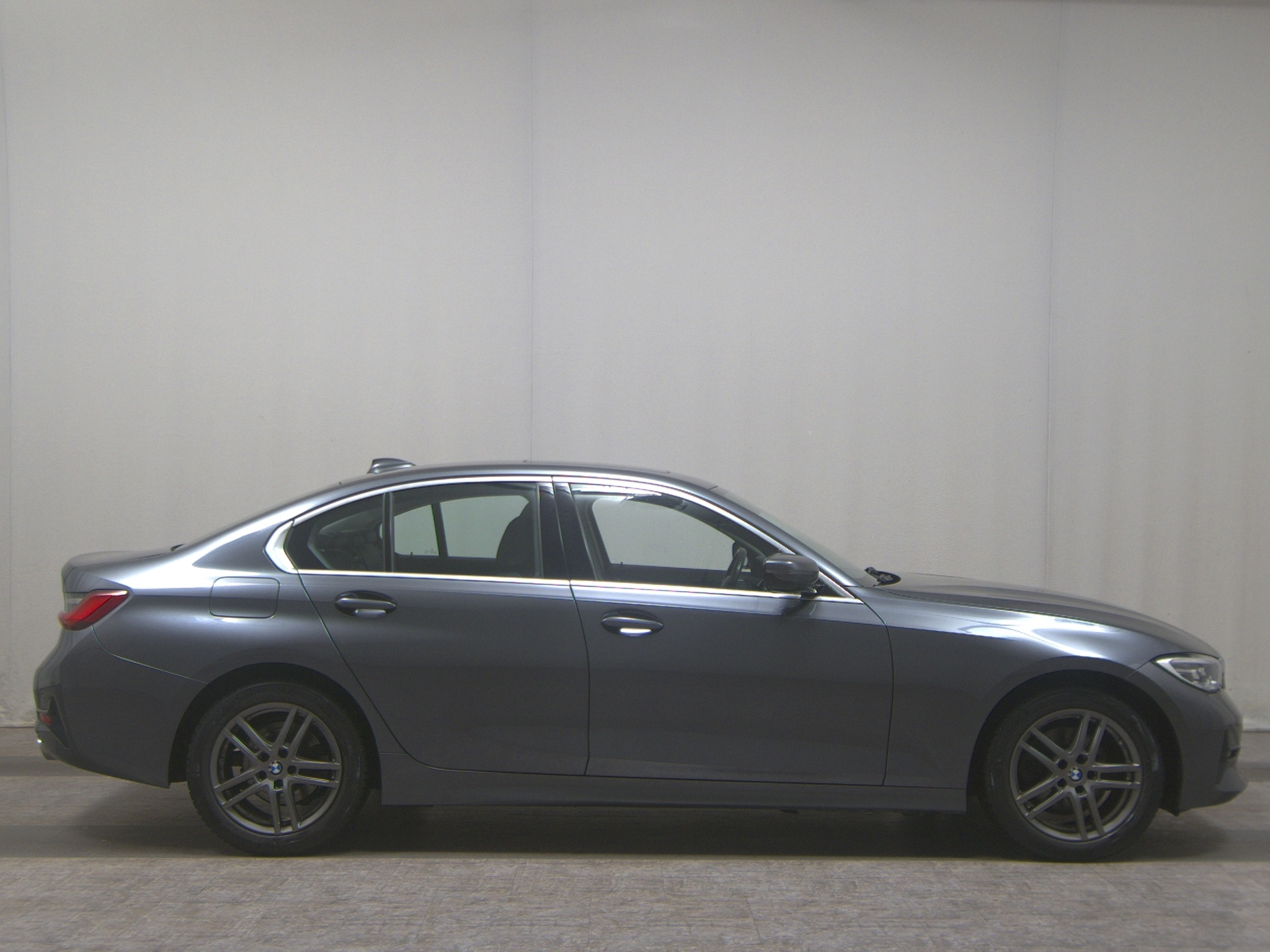 BMW 320i Sport-Line Navi LED+ LC-Pro GSD HiFi