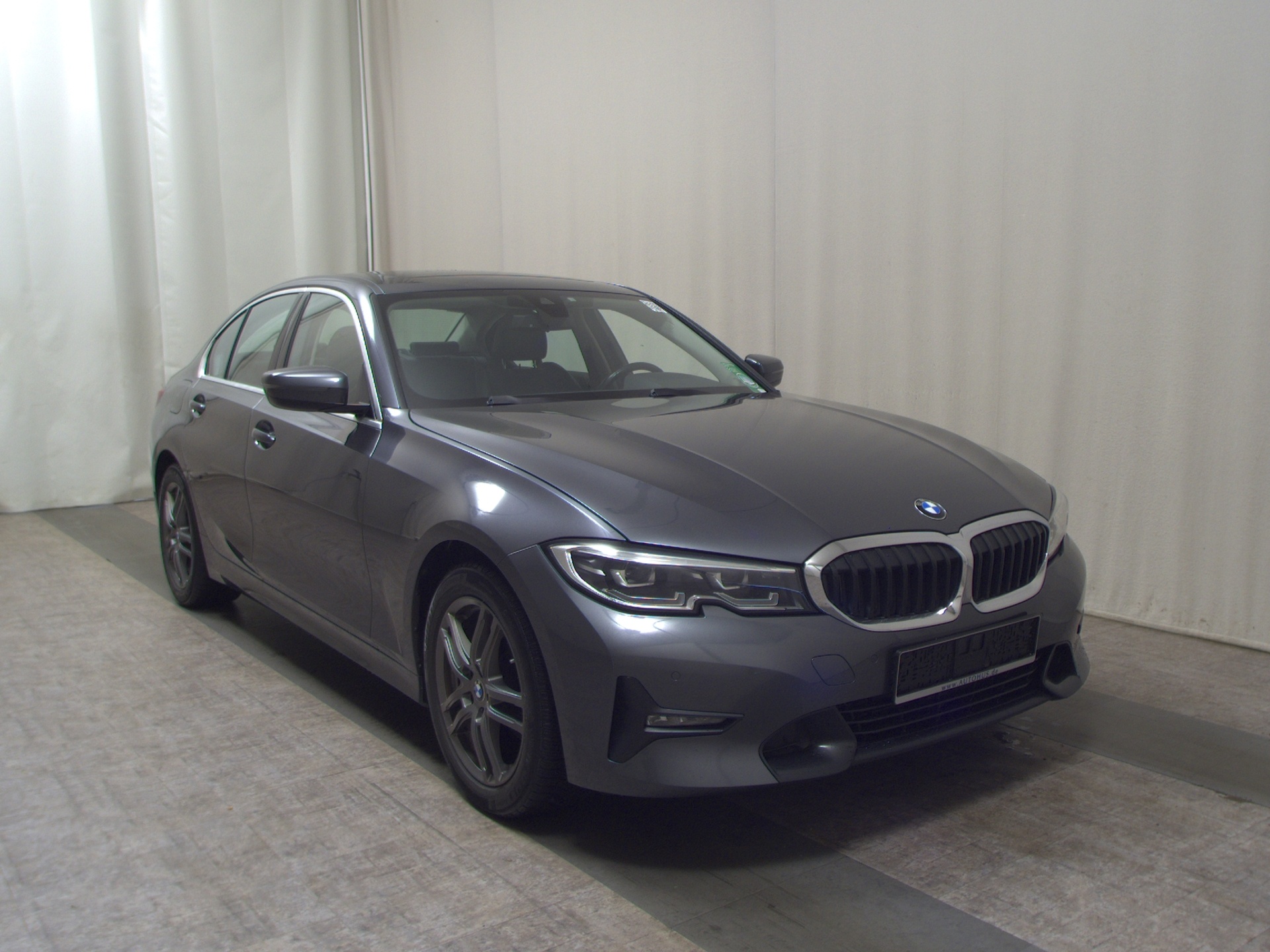BMW 320i Sport-Line Navi LED+ LC-Pro GSD HiFi 3