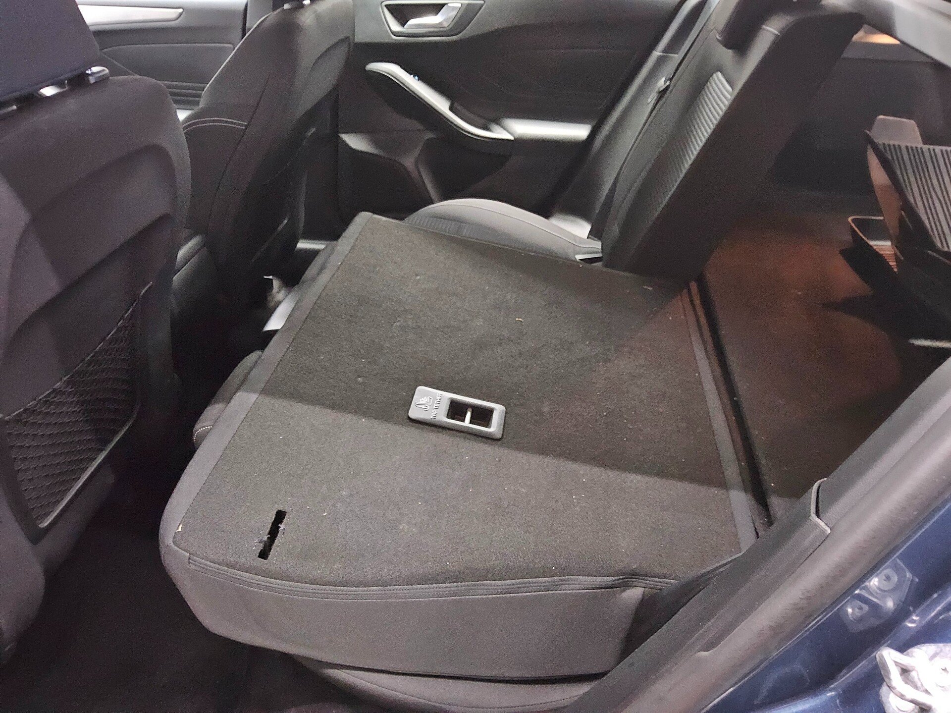 Ford Focus Turnier 1.0 EB Titanium Navi LED RFK 12