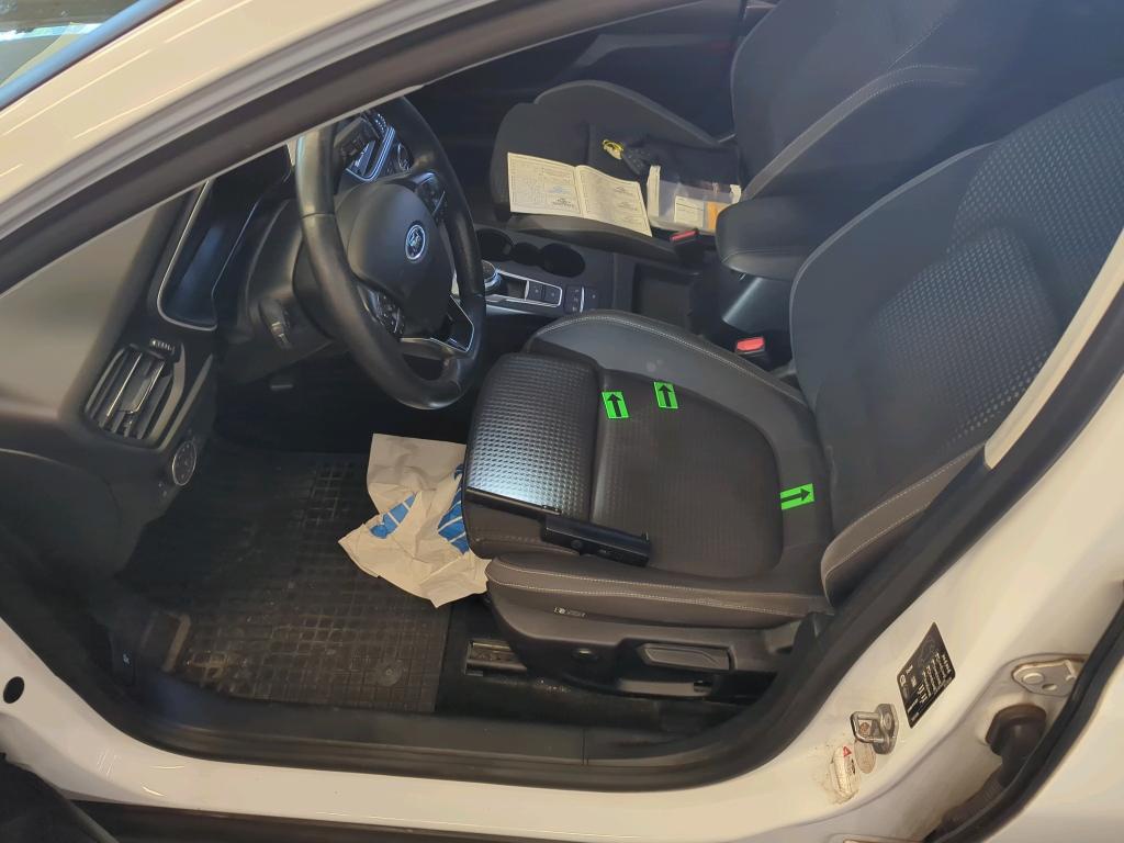 Ford Focus Turnier 1.5 EB Cool&Connect NAVI SHZ KAMERA ACC PDC 7