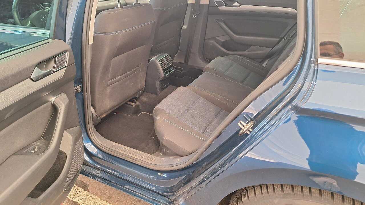 Volkswagen Passat Variant 1.4 TSI GTI NAVI LED 4xSHZ AHK RFK 7