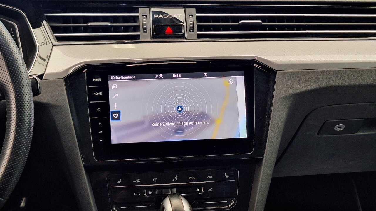 Volkswagen Passat Variant 1.4 TSI GTI NAVI LED 4xSHZ AHK RFK 9