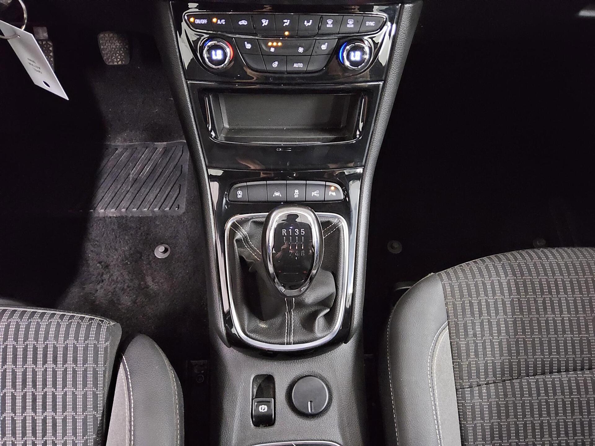 Opel Astra ST 1.2 Turbo Elegance Navi LED AHK RFK SHZ 6