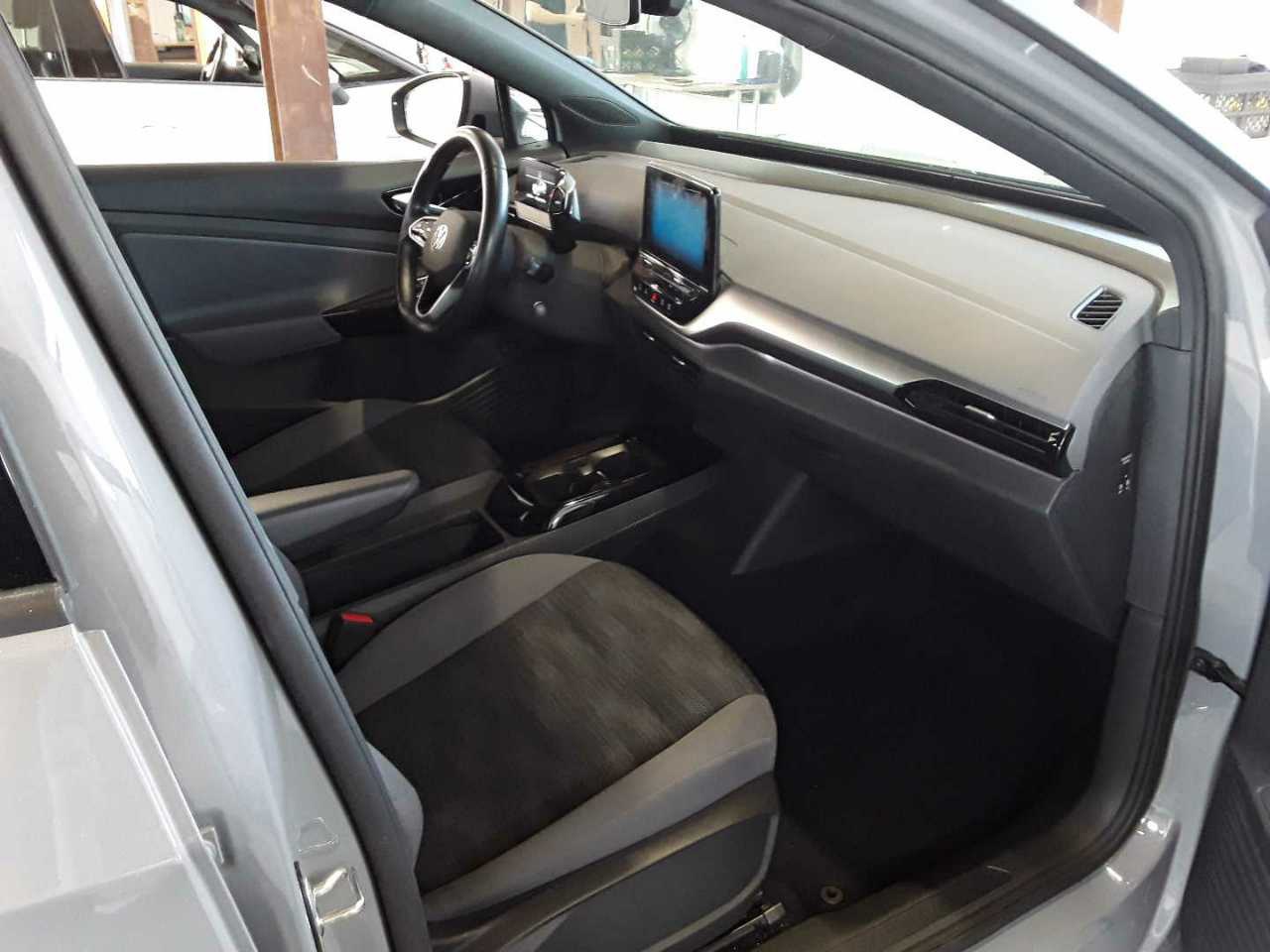 Volkswagen ID.4 NAVI KLIMAAUT LED SHZ PDC 6