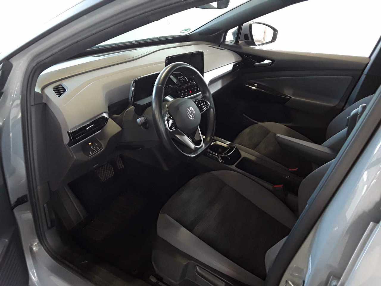 Volkswagen ID.4 NAVI KLIMAAUT LED SHZ PDC 5