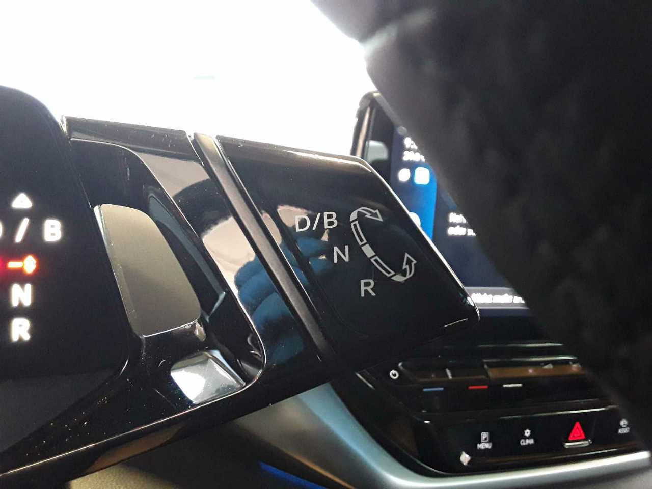 Volkswagen ID.4 NAVI KLIMAAUT LED SHZ PDC 11