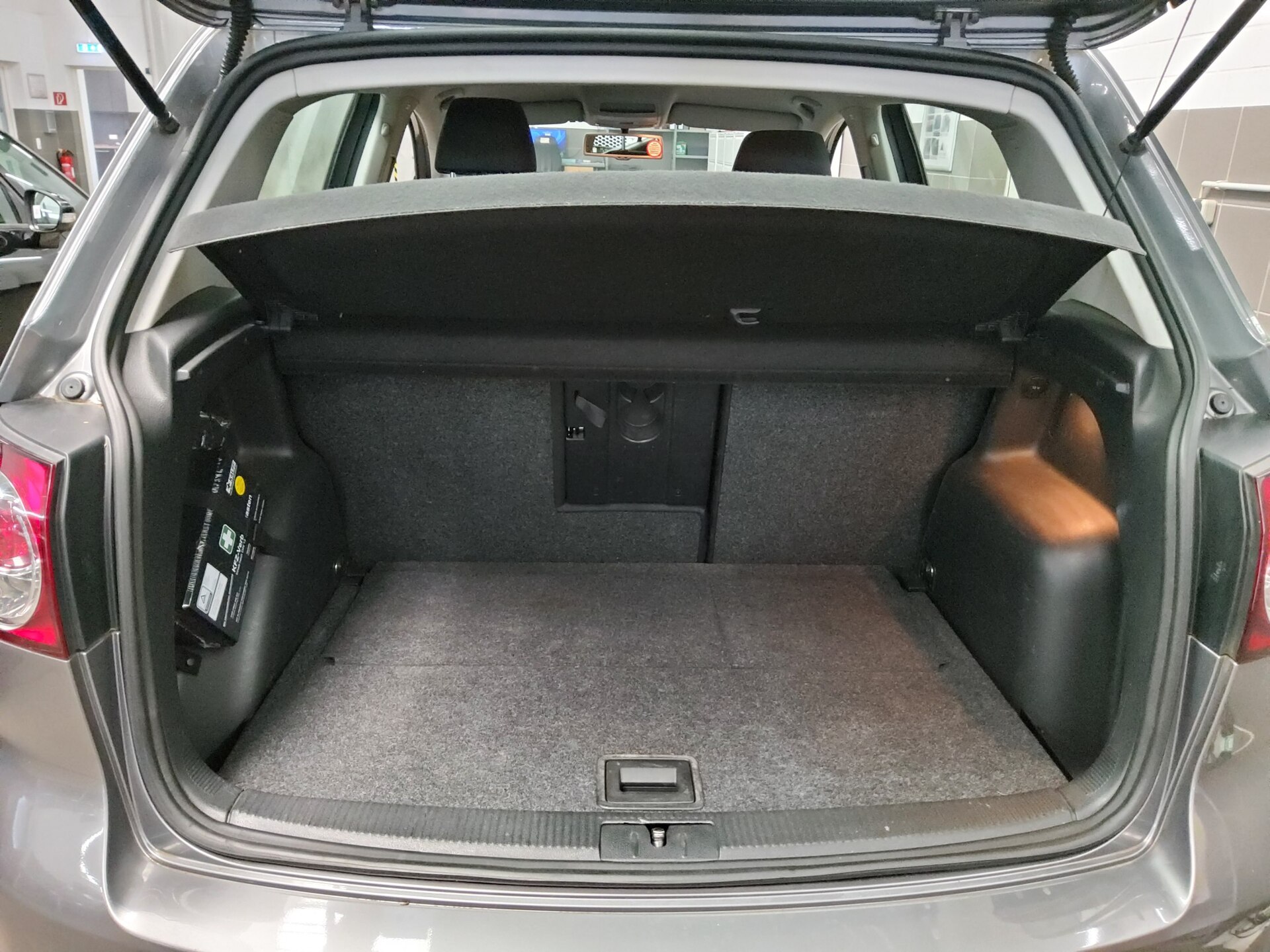 Volkswagen Golf Plus 1.6 TDI Trendline Klima SHZ 11