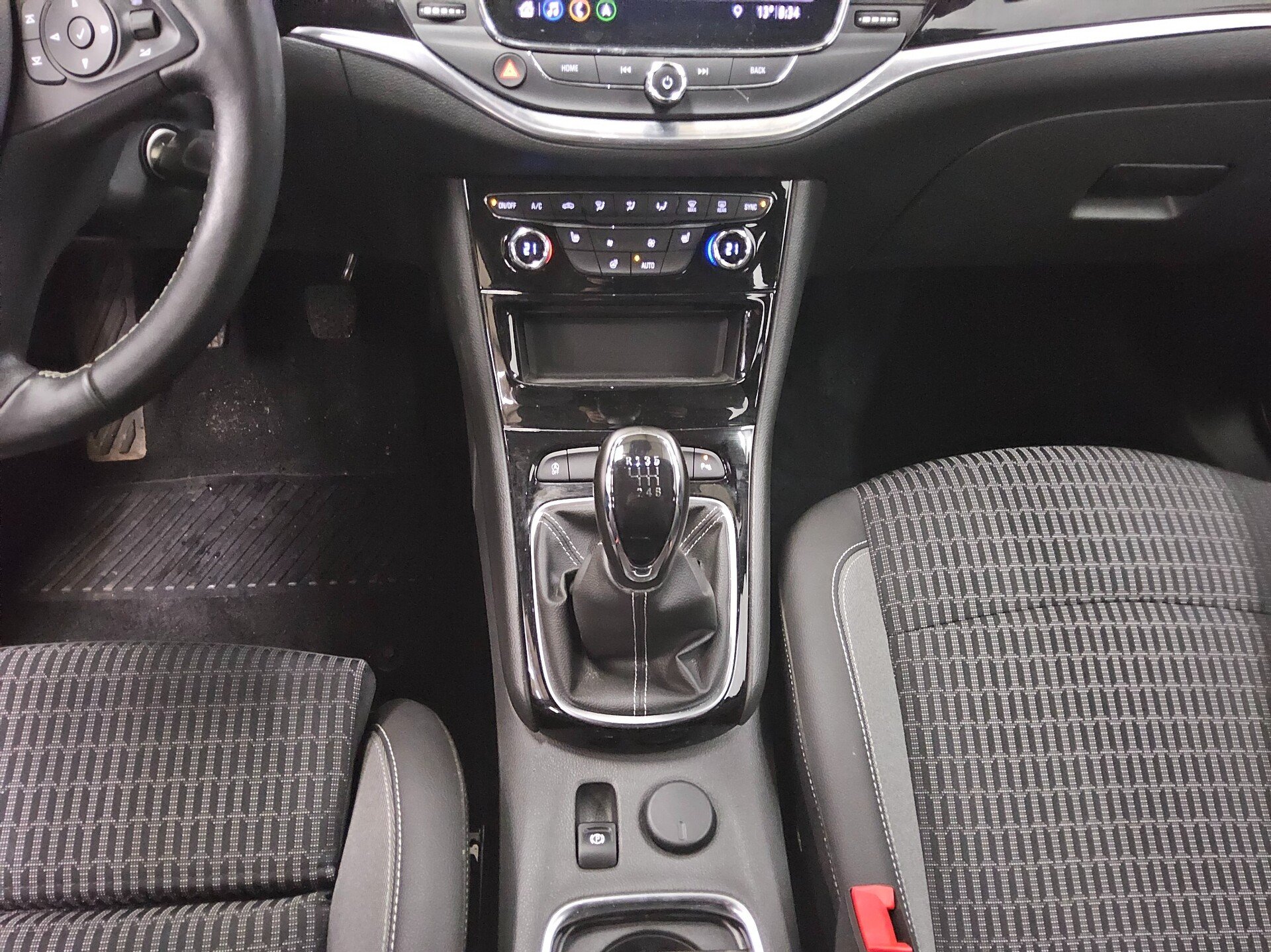 Opel Astra ST 1.2 Turbo T-Leder Navi LED RfK PDC 6