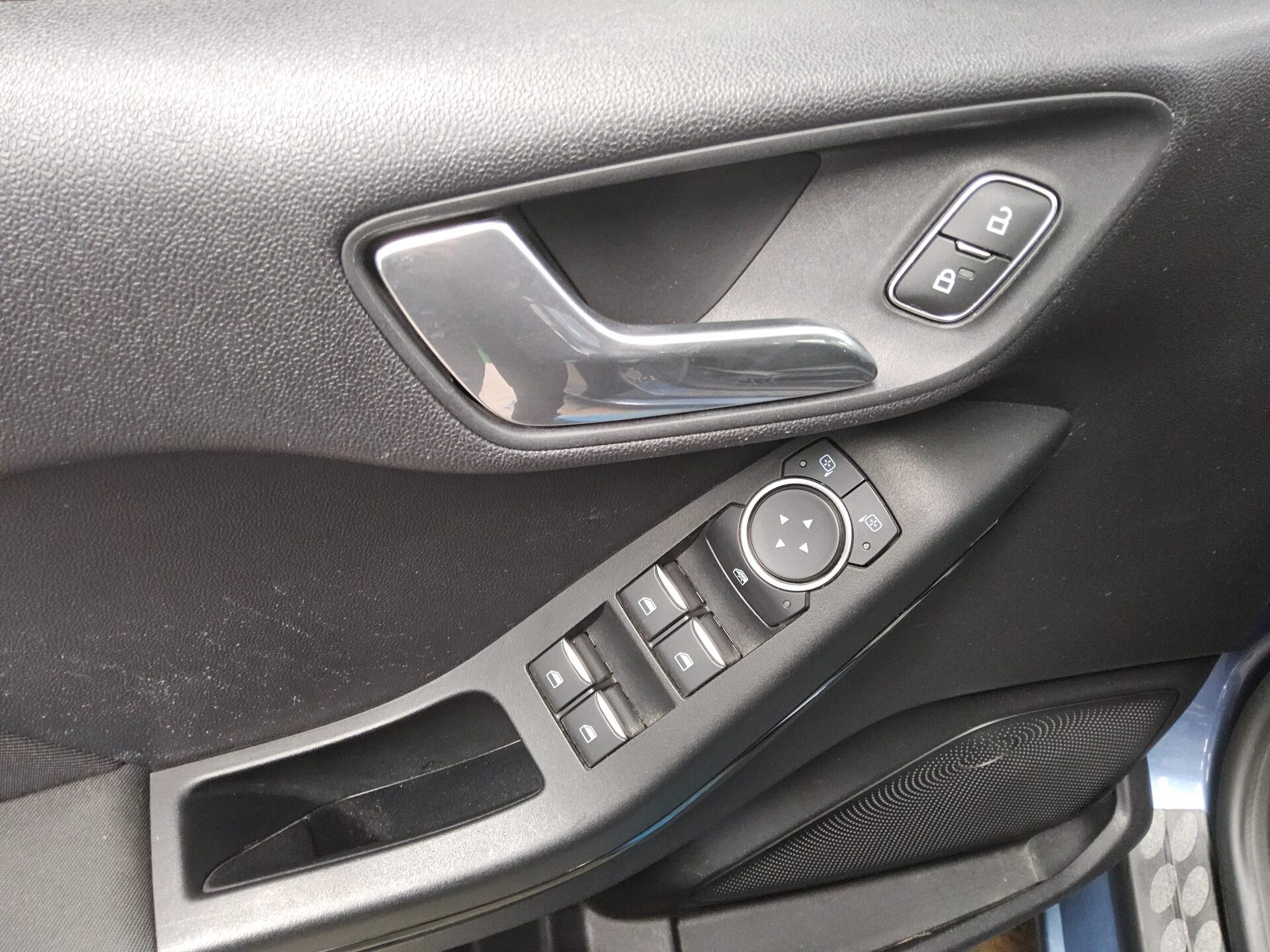 Ford Fiesta 1.5 TDCi Cool&Connect LED Shz Tempomat 9