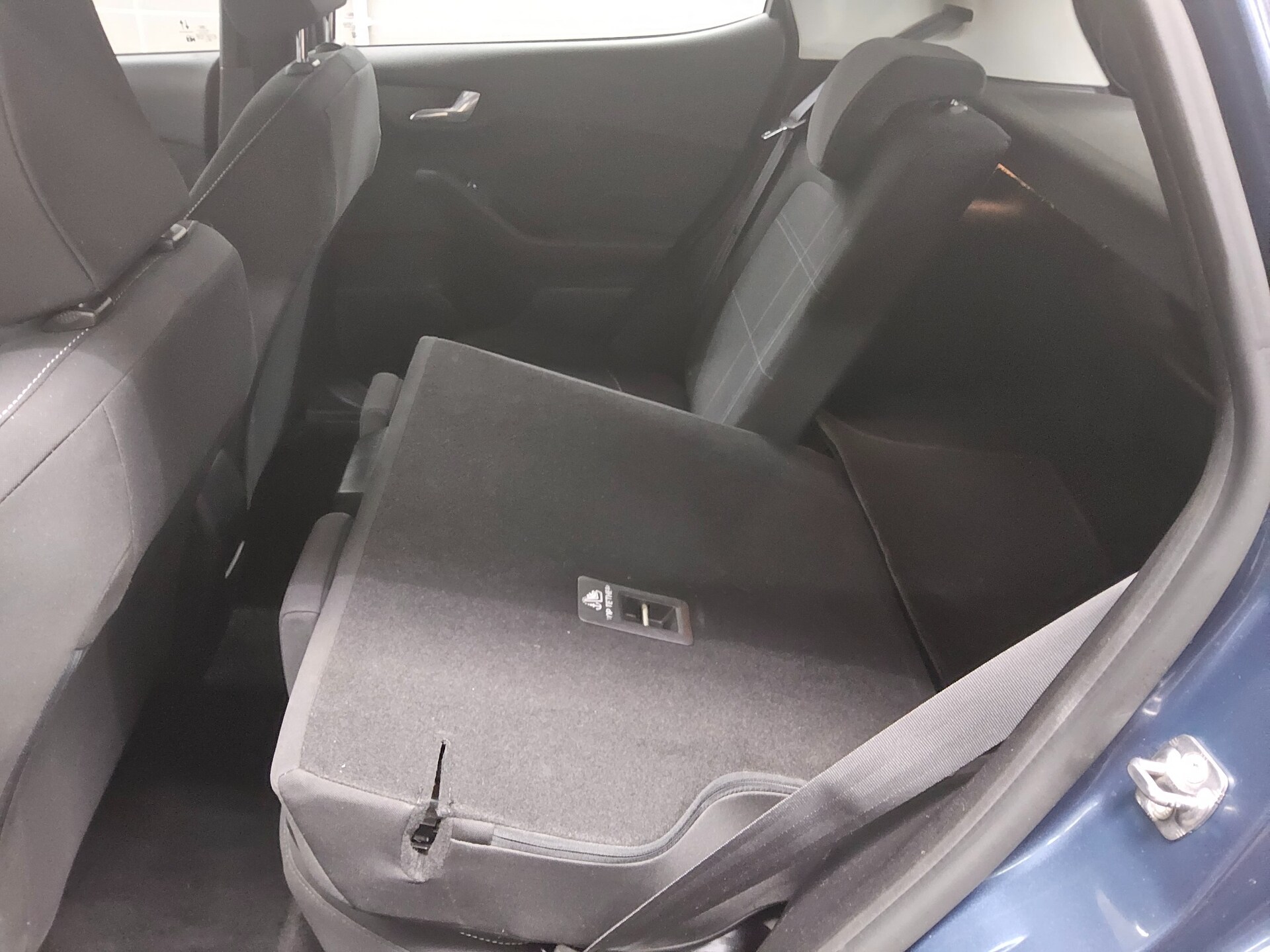 Ford Fiesta 1.5 TDCi Cool&Connect LED Shz Tempomat 12