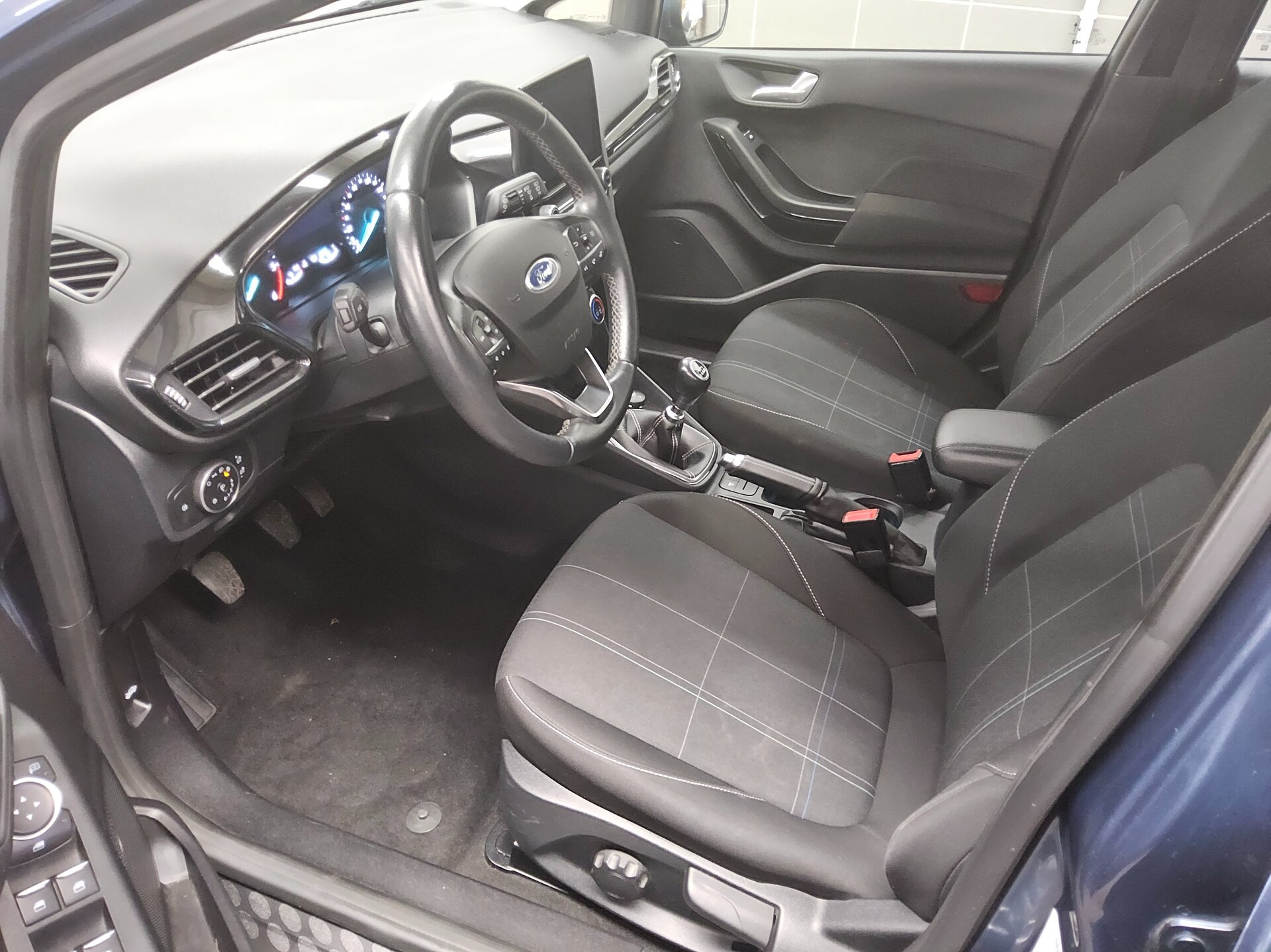 Ford Fiesta 1.5 TDCi Cool&Connect LED Shz Tempomat 8