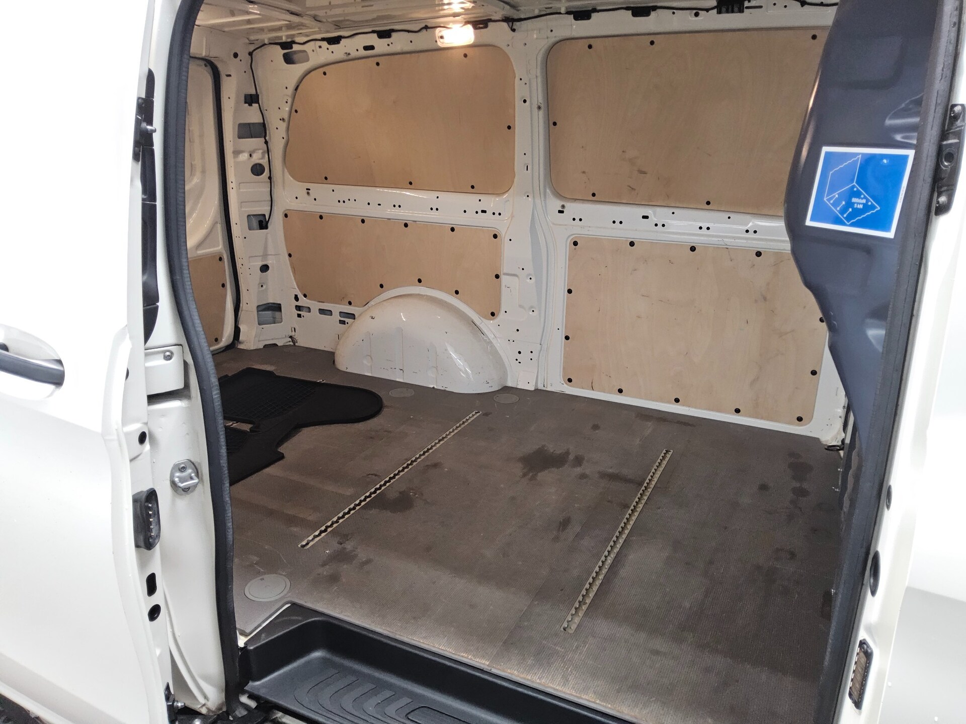 Mercedes-Benz Vito-116 CDI Kasten lang 2-Sitzer Navi DAB RFK 12
