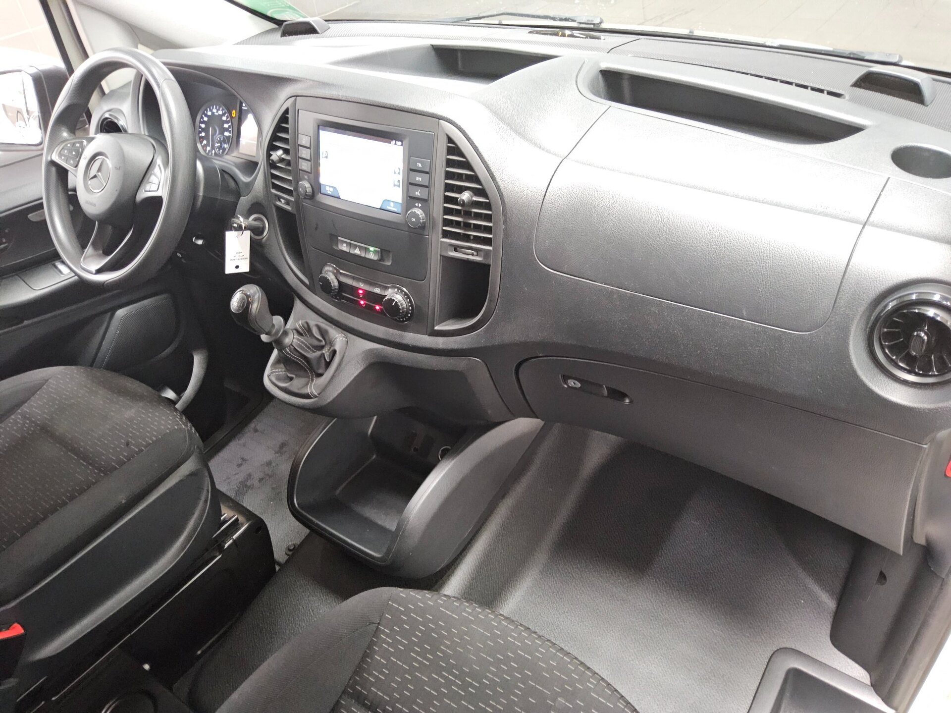 Mercedes-Benz Vito-116 CDI Kasten lang 2-Sitzer Navi DAB RFK 5