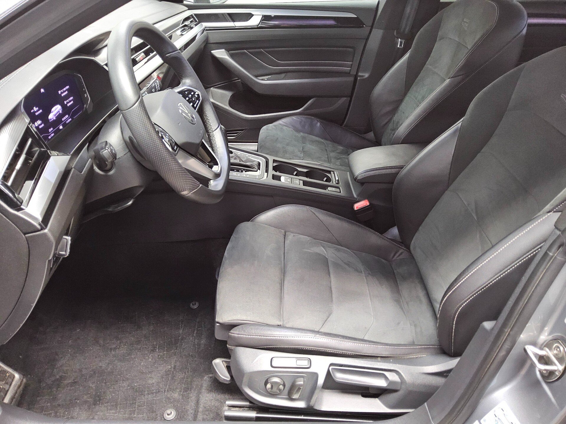 Volkswagen Arteon SB 1.4 TSI eHybrid R-Line Navi LED AID 9