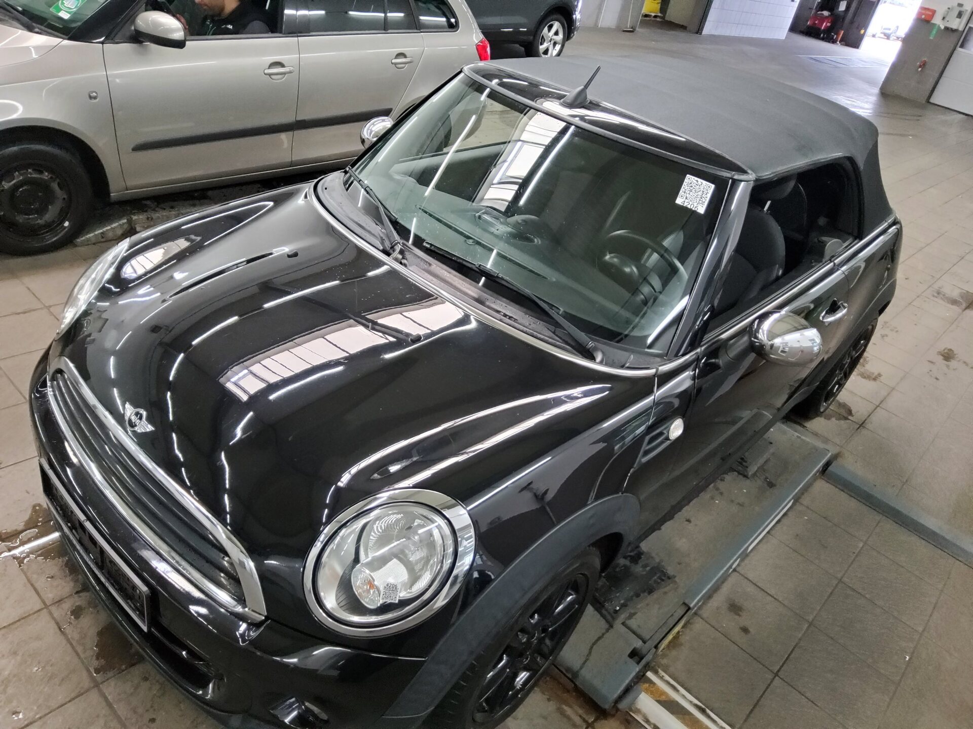 MINI One Cabrio 1.6 T-Leder PDC Shz Klima Ambiente 5