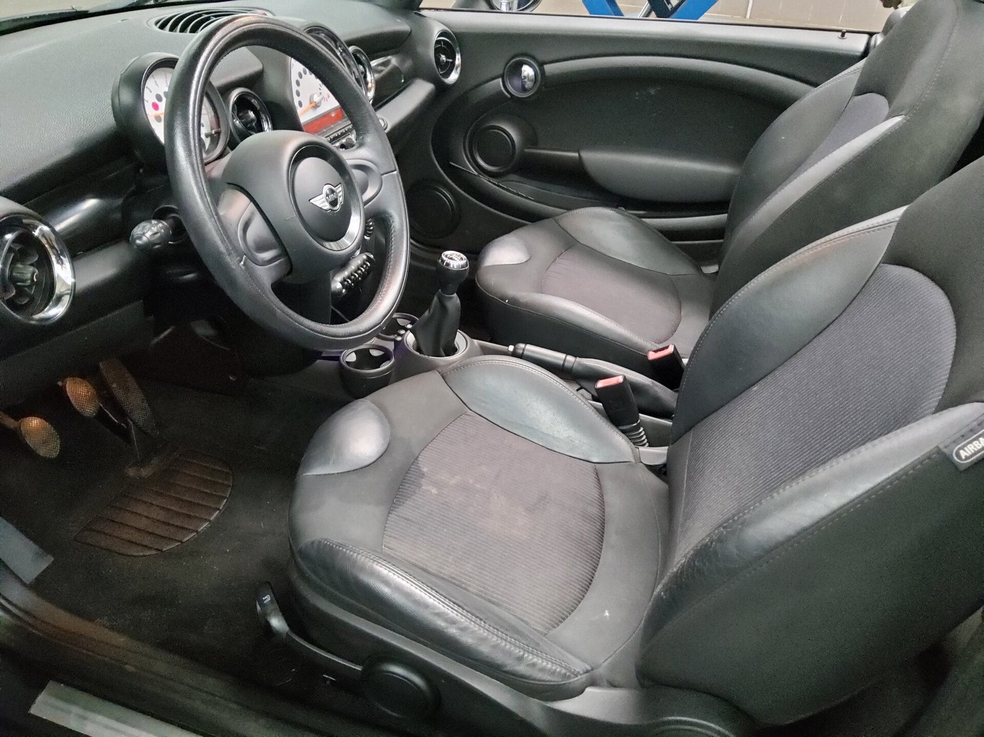 MINI One Cabrio 1.6 T-Leder PDC Shz Klima Ambiente 9