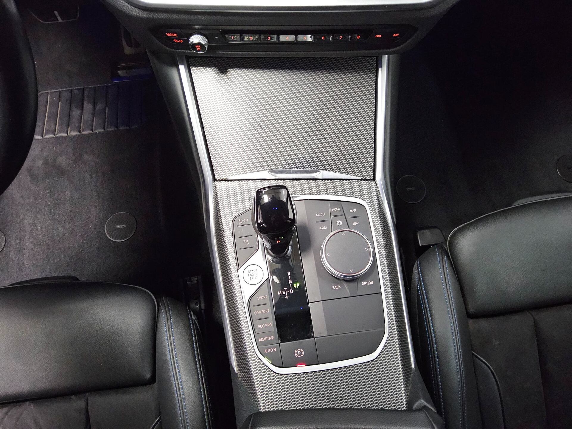 BMW 320dA Touring M-Sport Navi LC pro H-K LED+ 6