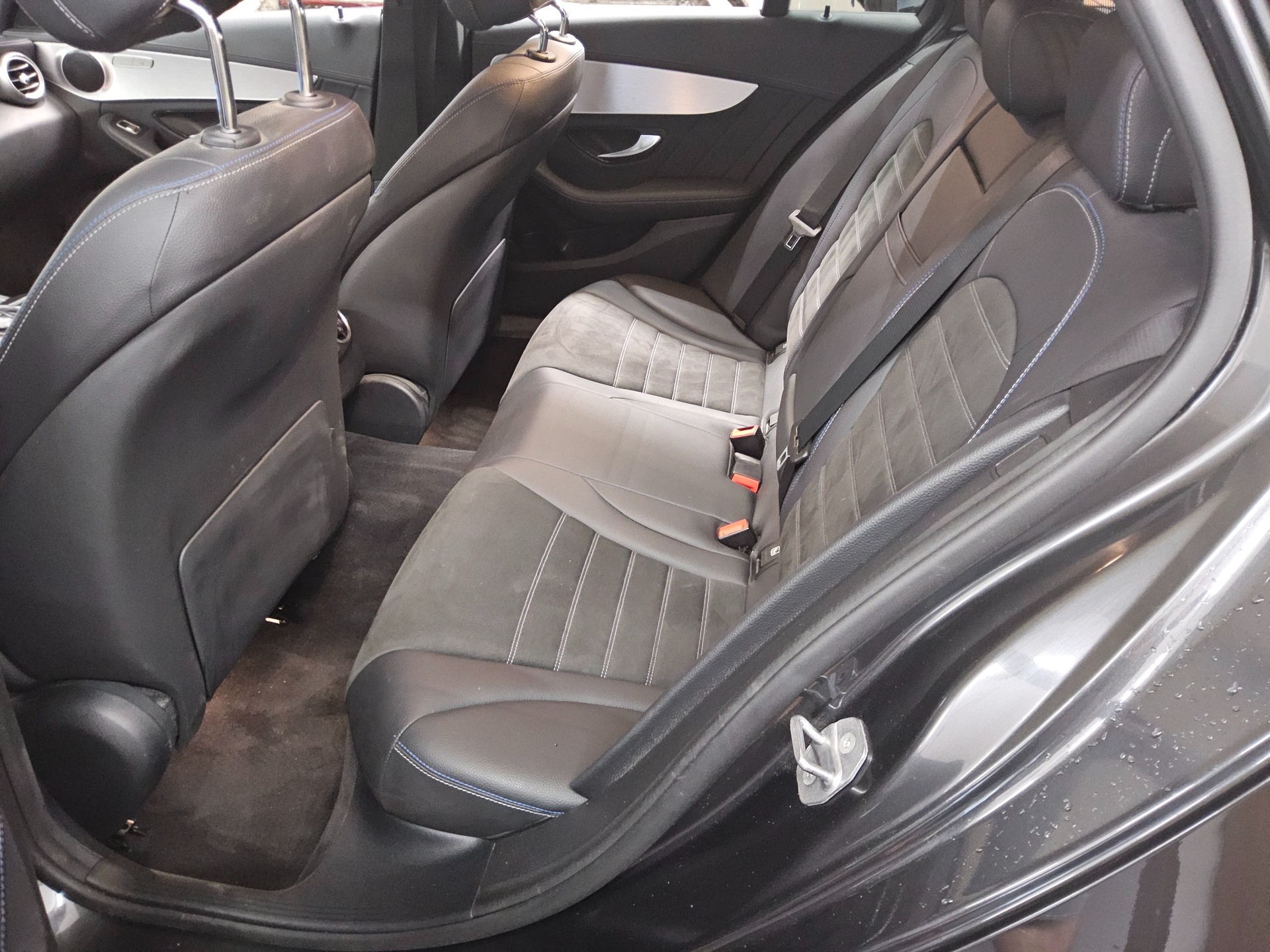 Mercedes-Benz C 300 T de Avantgarde AMG Navi MB-LED Widescreen 13