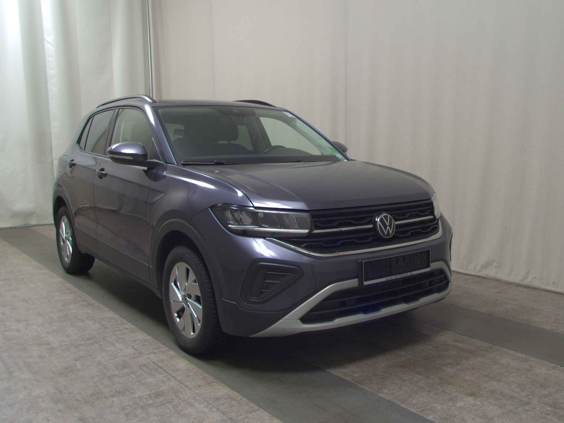 Volkswagen T-Cross 1.0 TSI Life Navi LED DC ACC SHZ 3