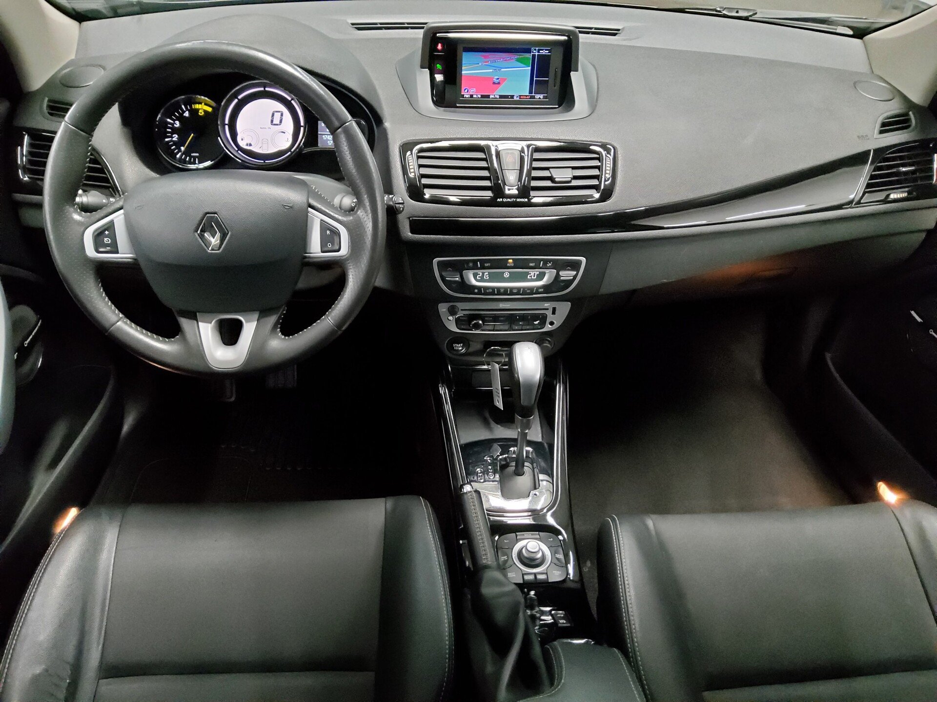 Renault Megane Grandtour 1.5 dCi BOSE Edition Navi Shz 5