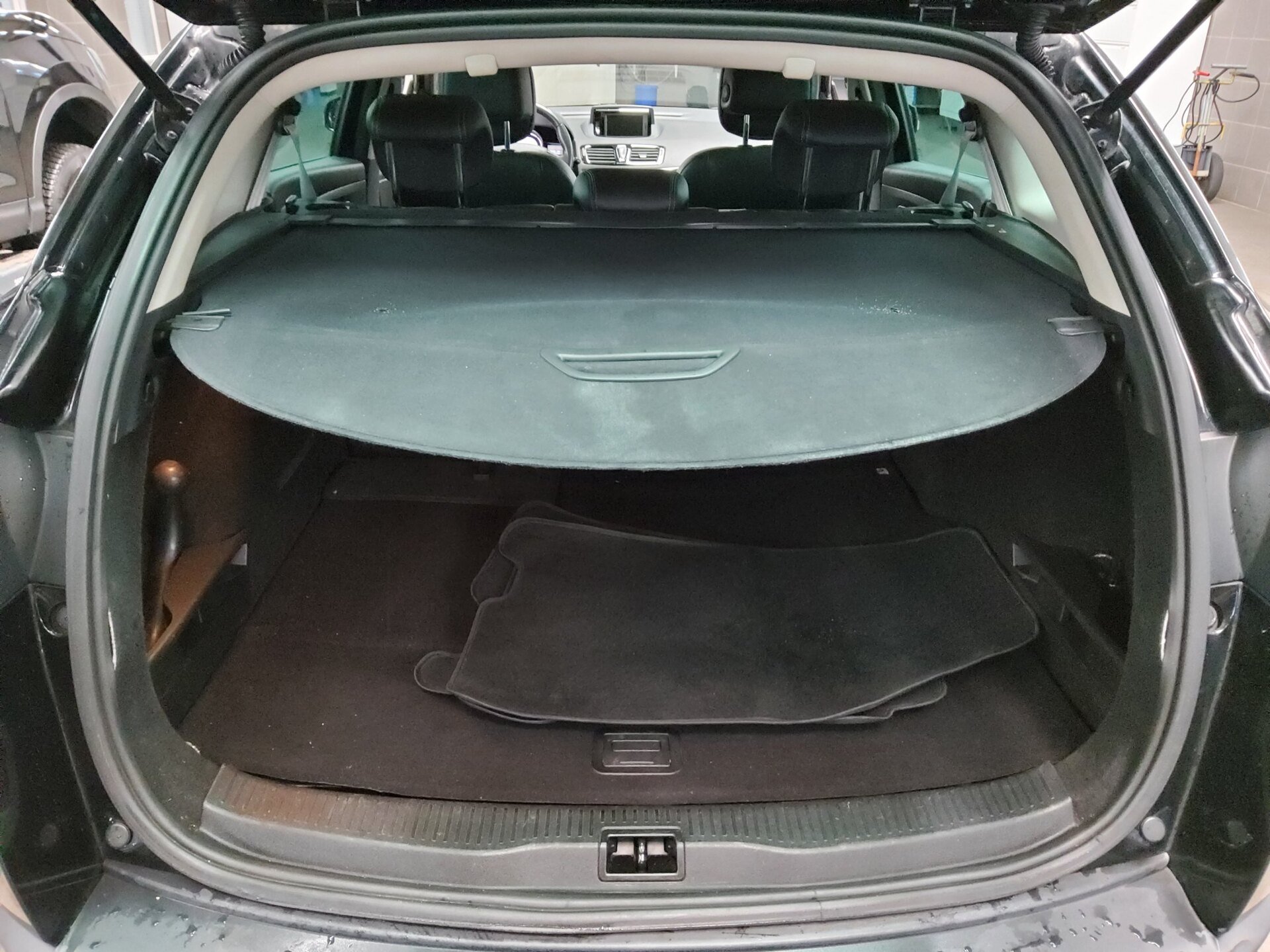Renault Megane Grandtour 1.5 dCi BOSE Edition Navi Shz 12