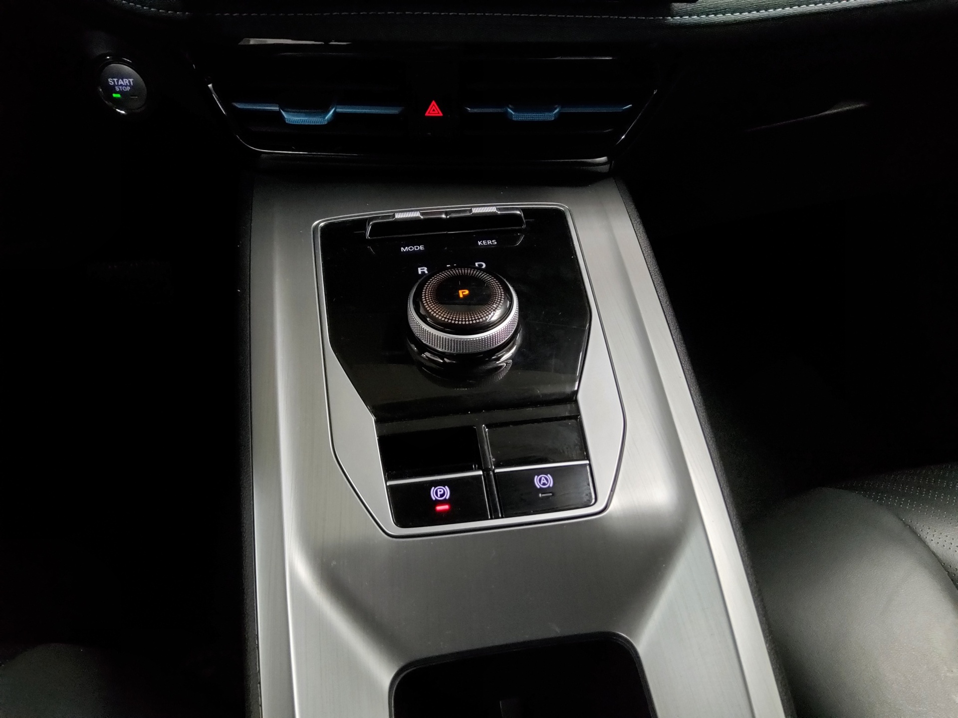 MG MG5 T-Leder Navi LED Shz 360° Shz 6